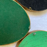 Set of 3 round frames with cross-stitch flowers