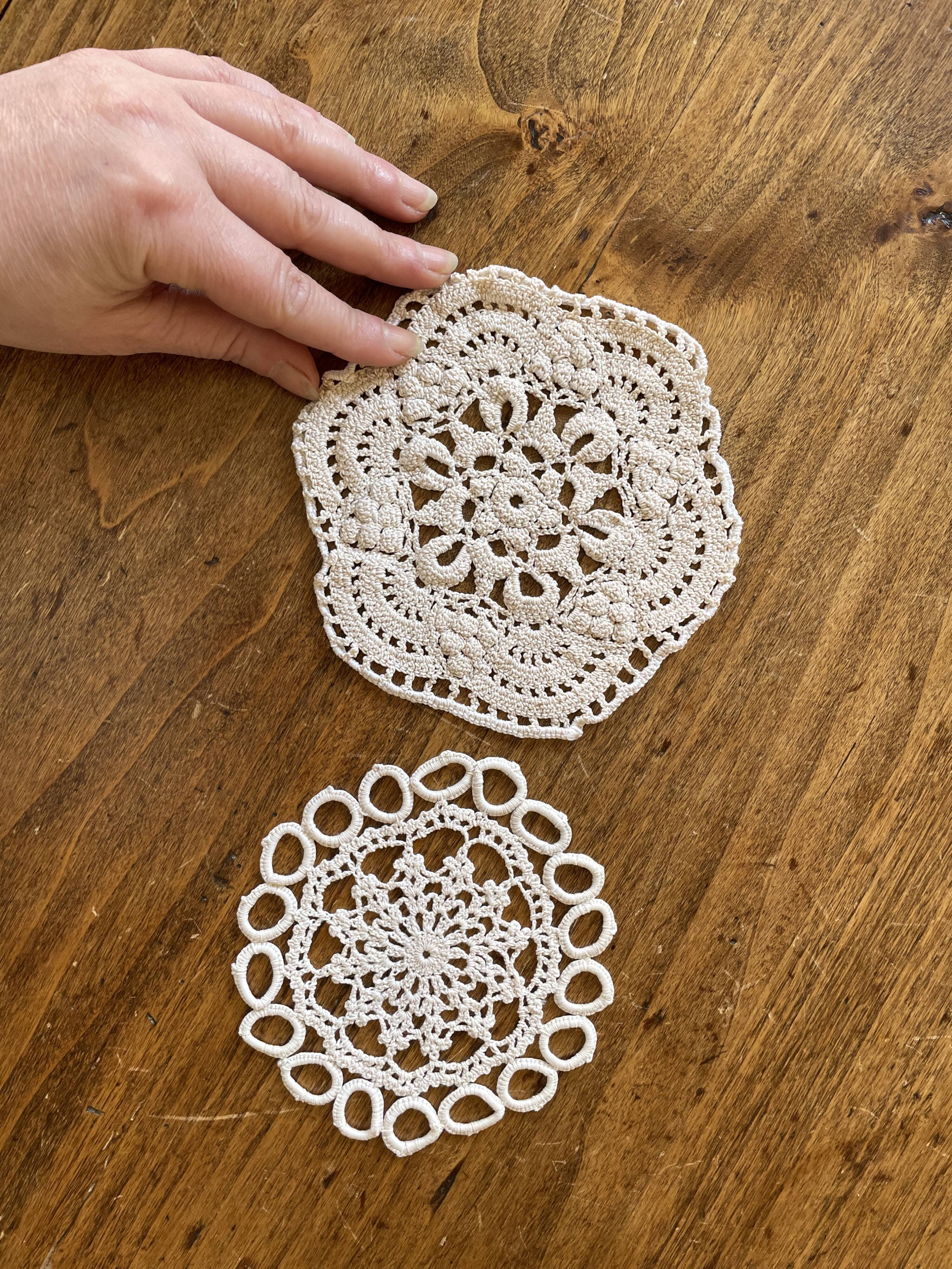Set of 2 small placemats, crochet coasters, beige - vintage, old