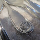 12 silver-plated ice cream scoops, Christofle Vendome model, 12.9 cm