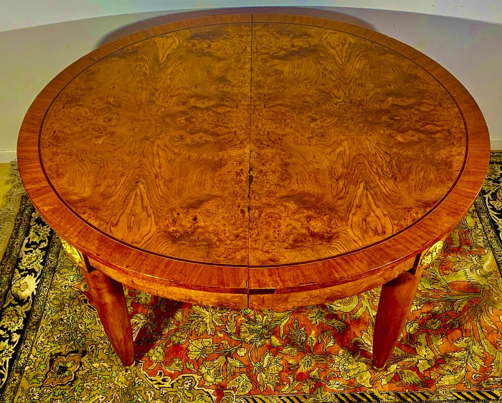 Oval table Art Deco period 1925, magnifying glass of Elm