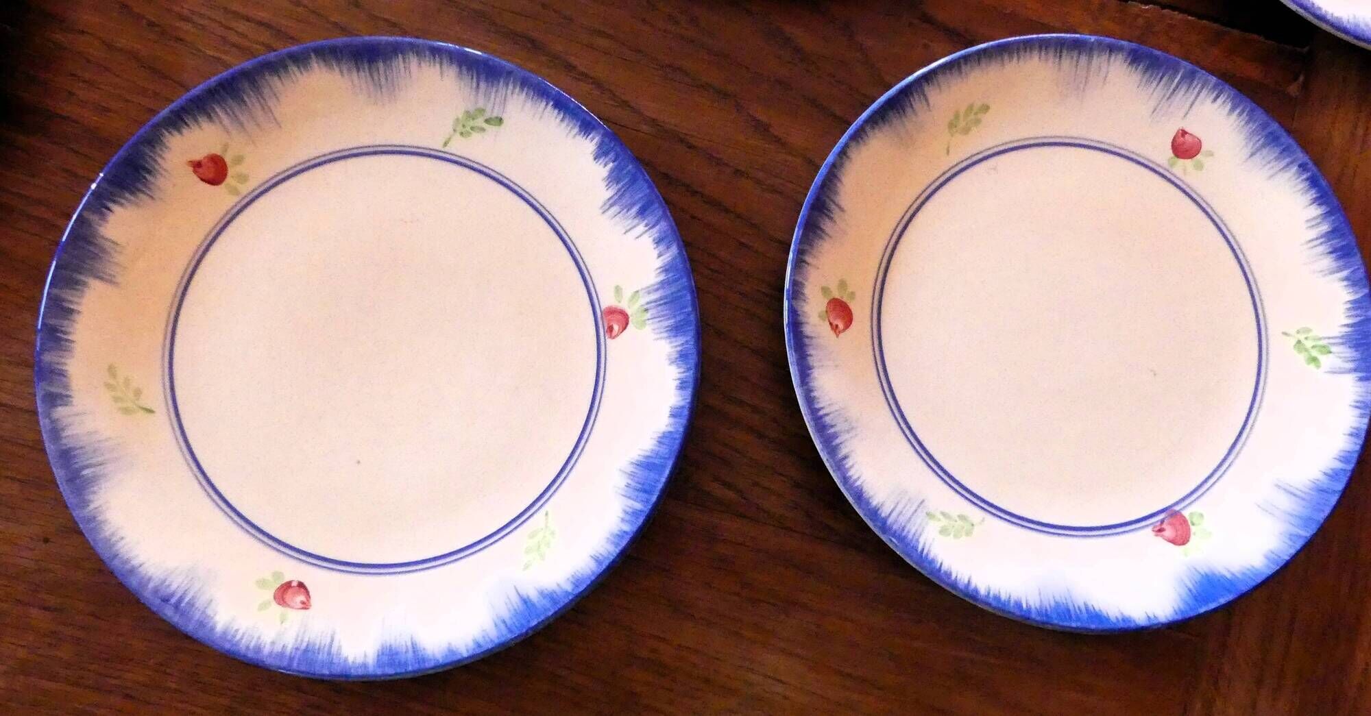Service of 53 pieces from Gien, model "Bagatelle" (plates, dishes, salad bowls)
