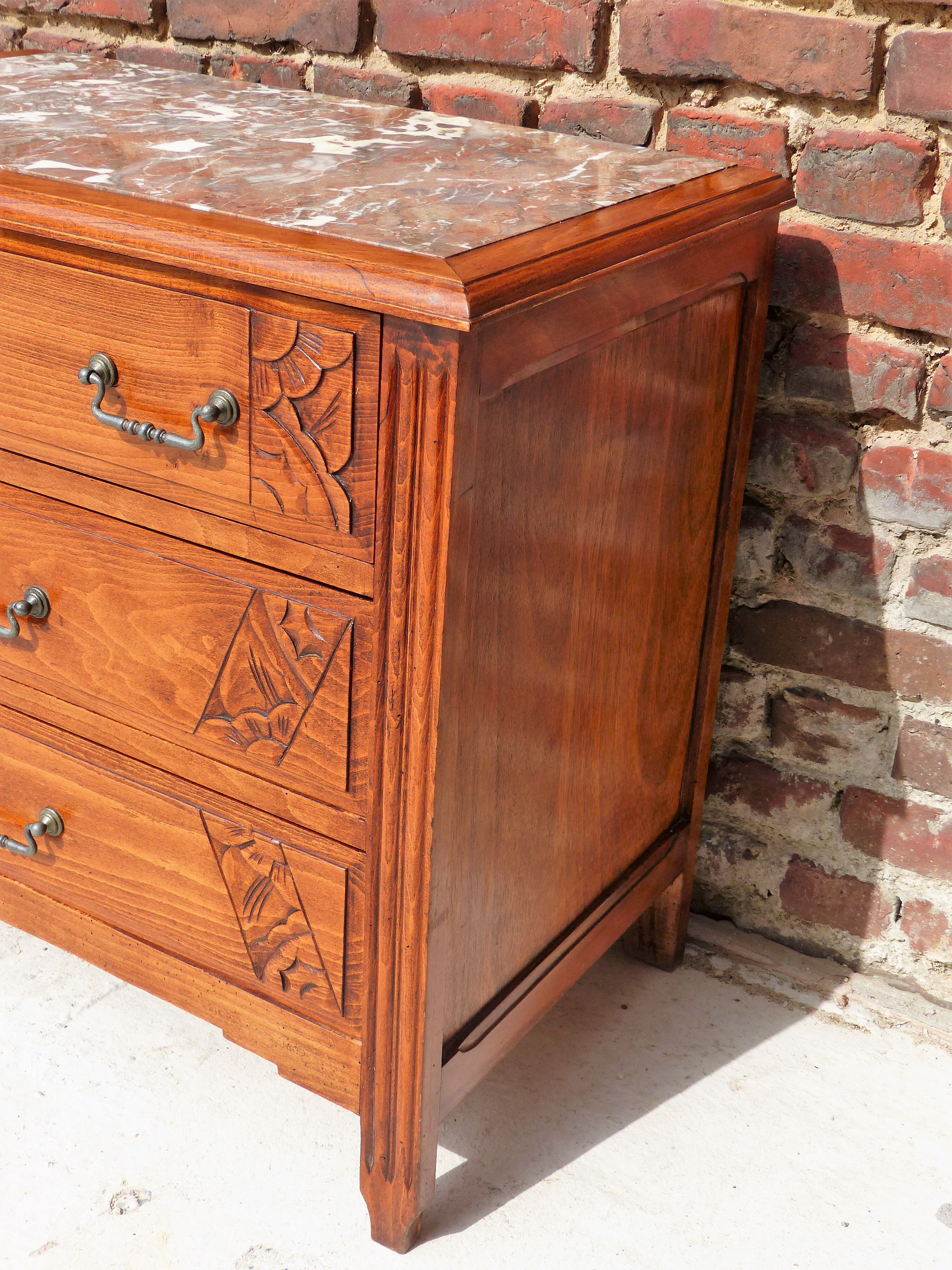 Classic Commodity 3 drawers