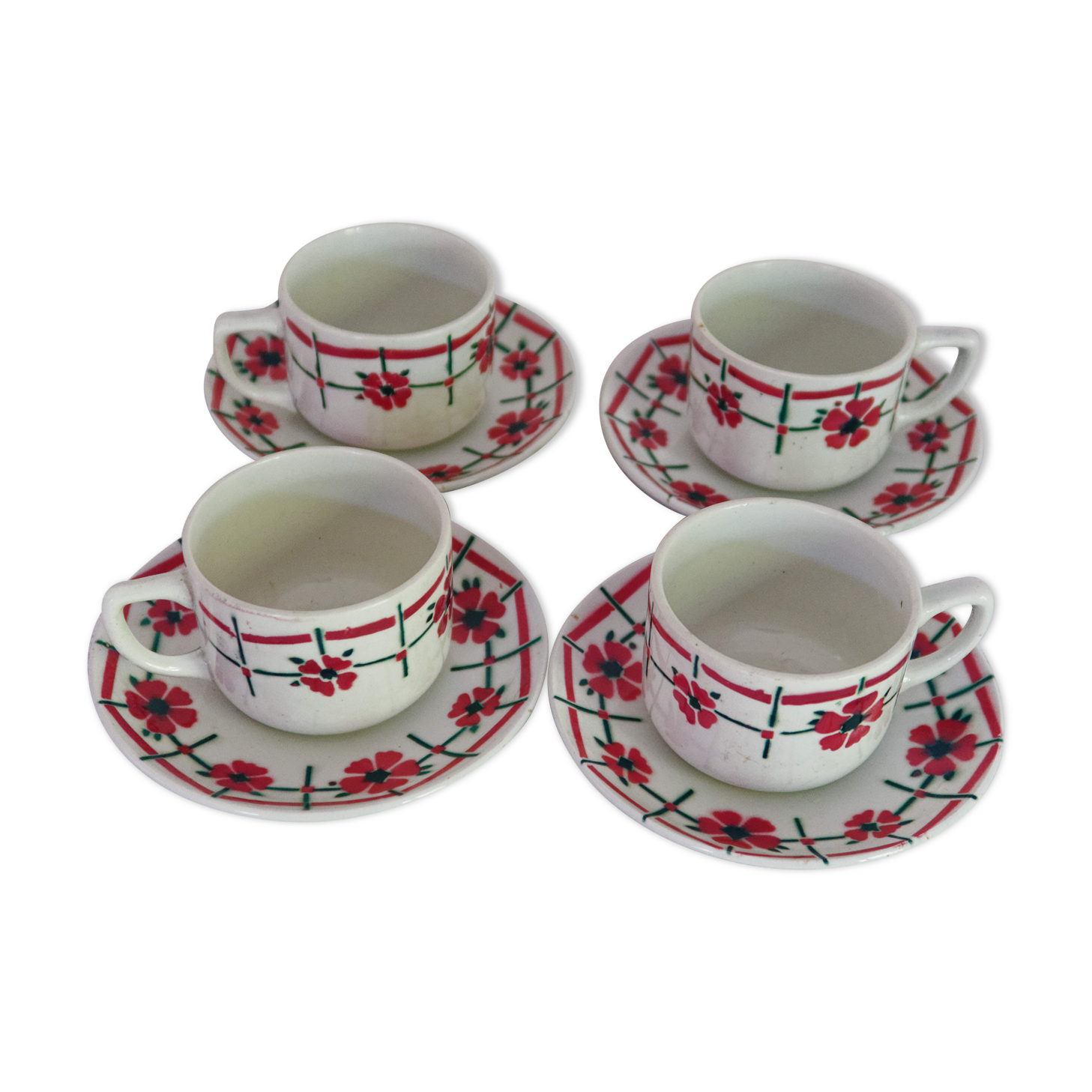 Lot 4 old cups St Amand Céranord