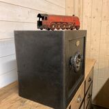 Former industrial safe 19th Petitjean Paris