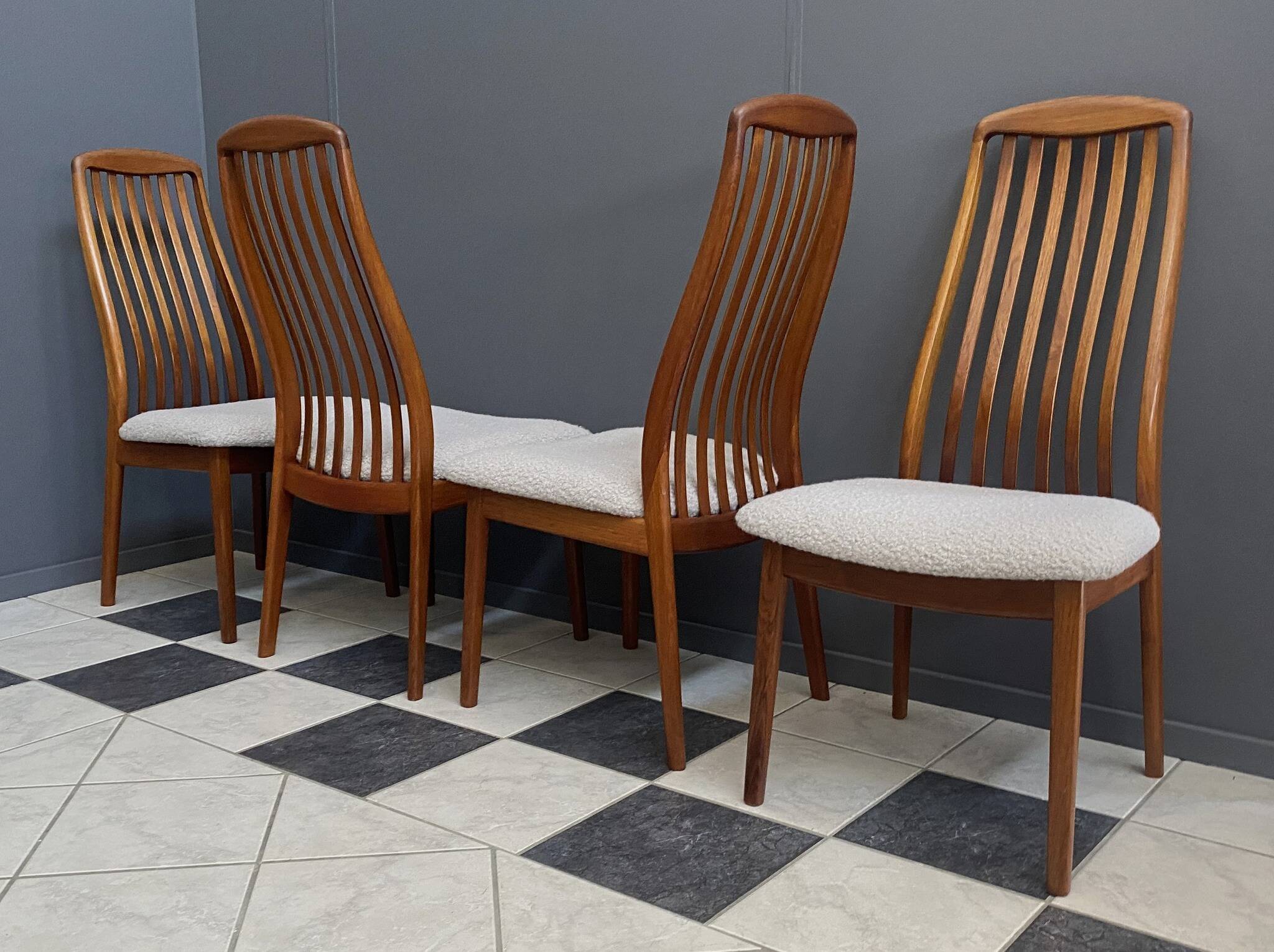 Set of 4 Kai Kristiansen dining chairs 1960s  in White Boucle