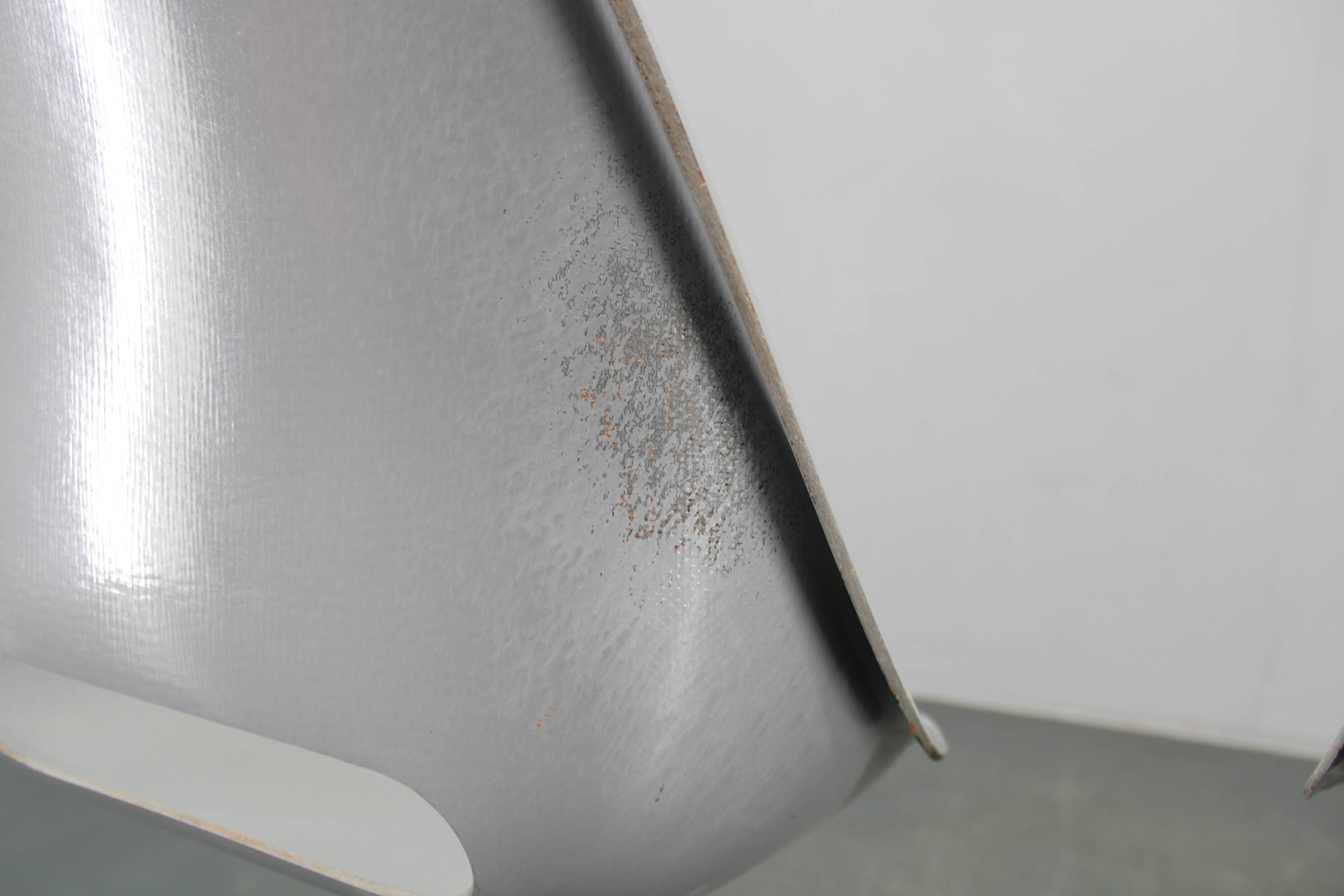 1960s Miroslav Navratil Pair of Fiberglass Chairs for Vertex, Czechoslovaki