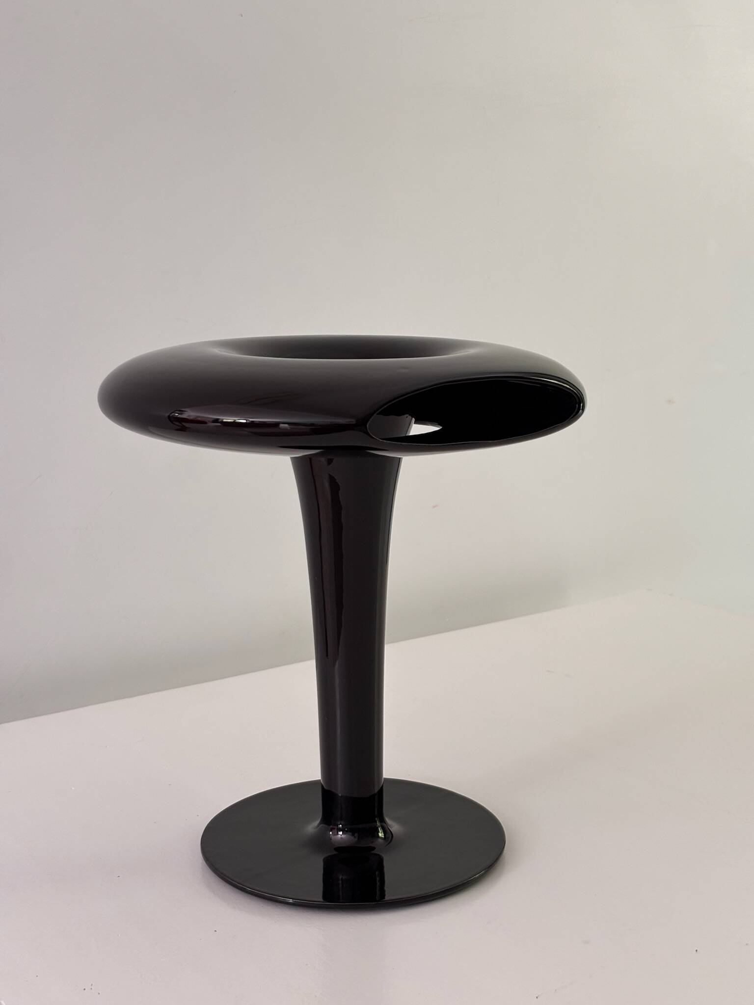 Sci-Fi Vase by Marc Newson for Cor Unum 1993 Glazed Black Ceramic Signed Ra