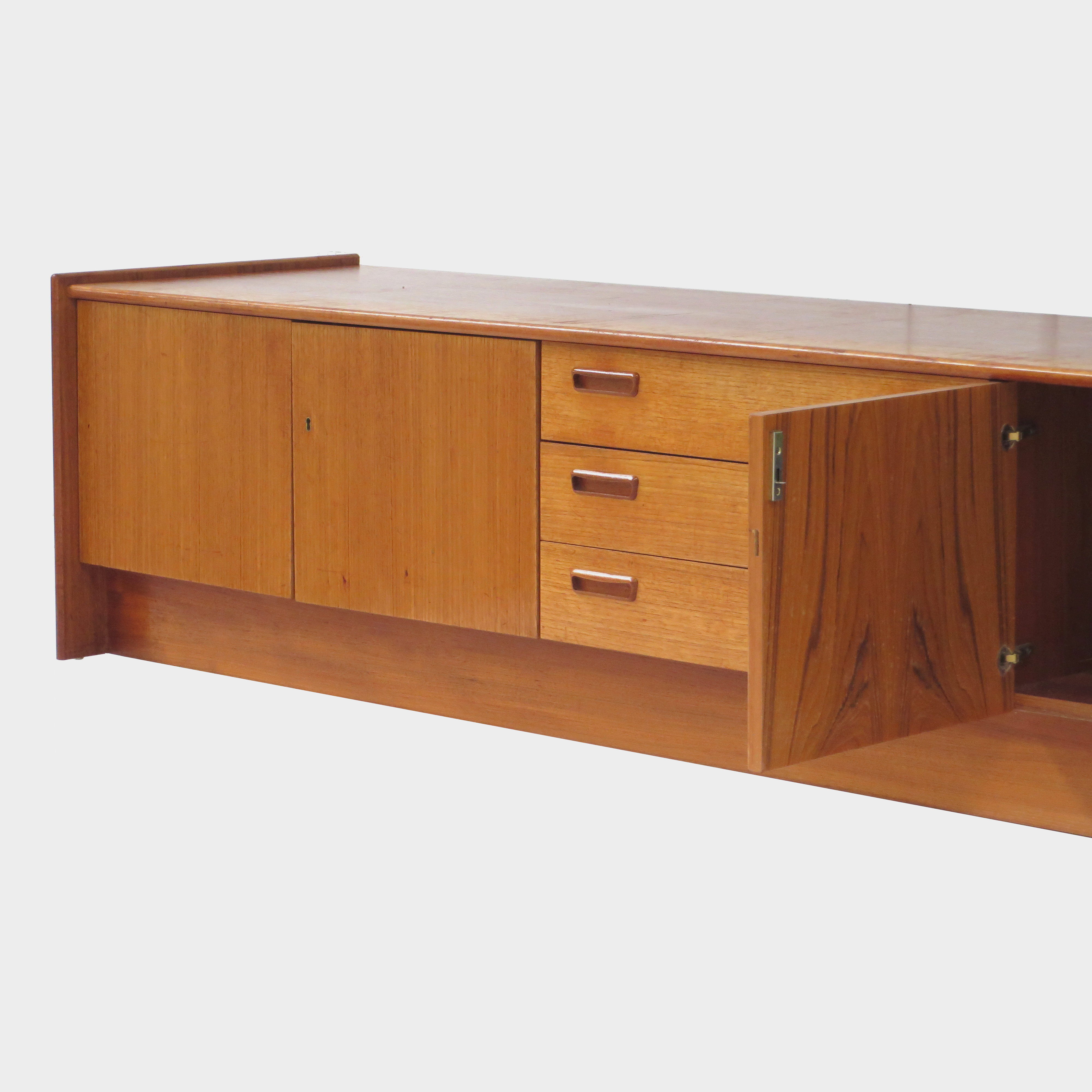 Lowboard with 3 drawers and 4 doors made of teak, 1960s