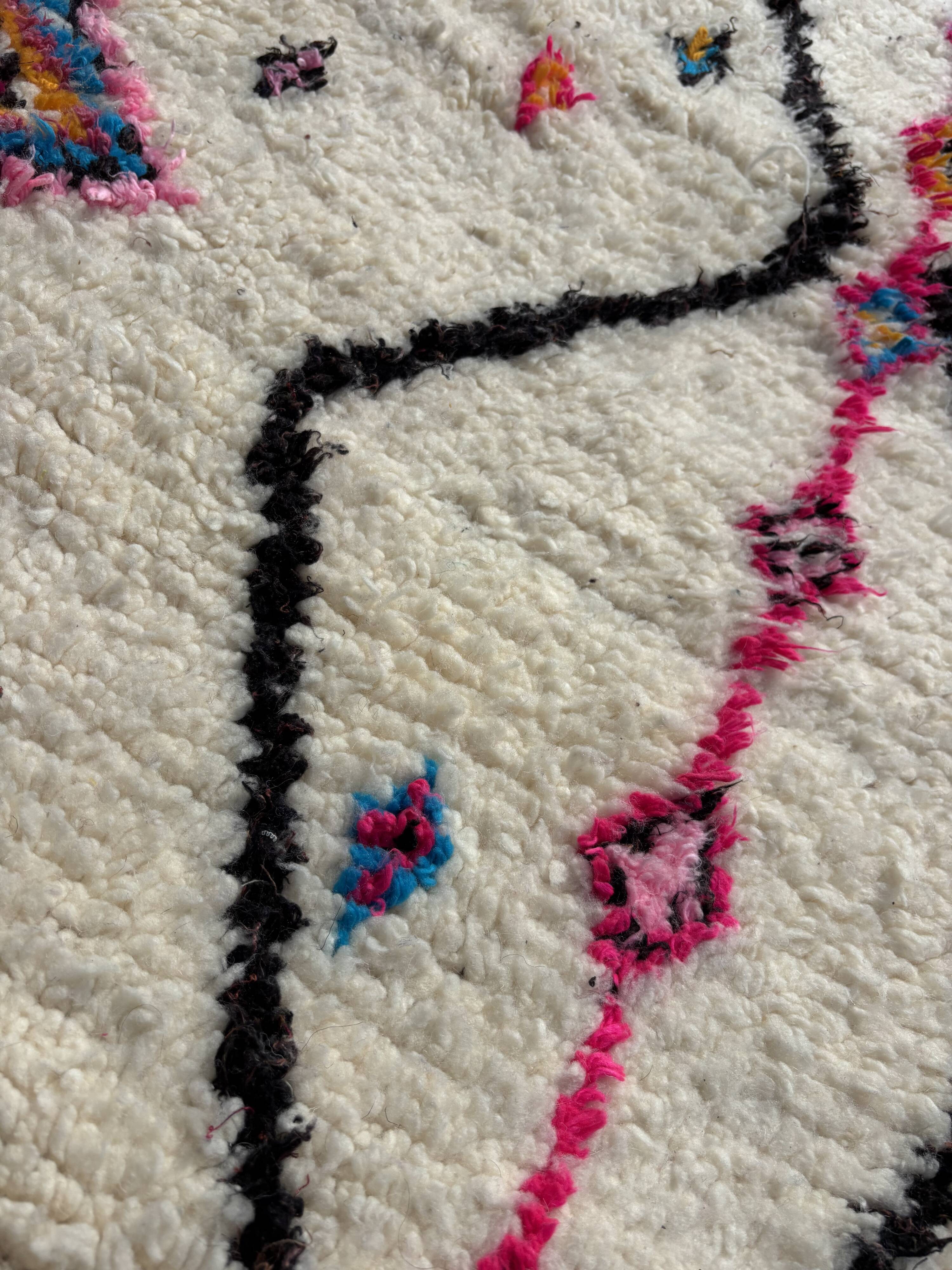 Moroccan Azilal wool rug 150x250 cm