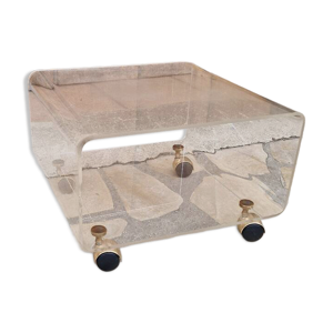 table basse en plexiglas