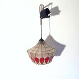 Red mother-of-pearl suspension