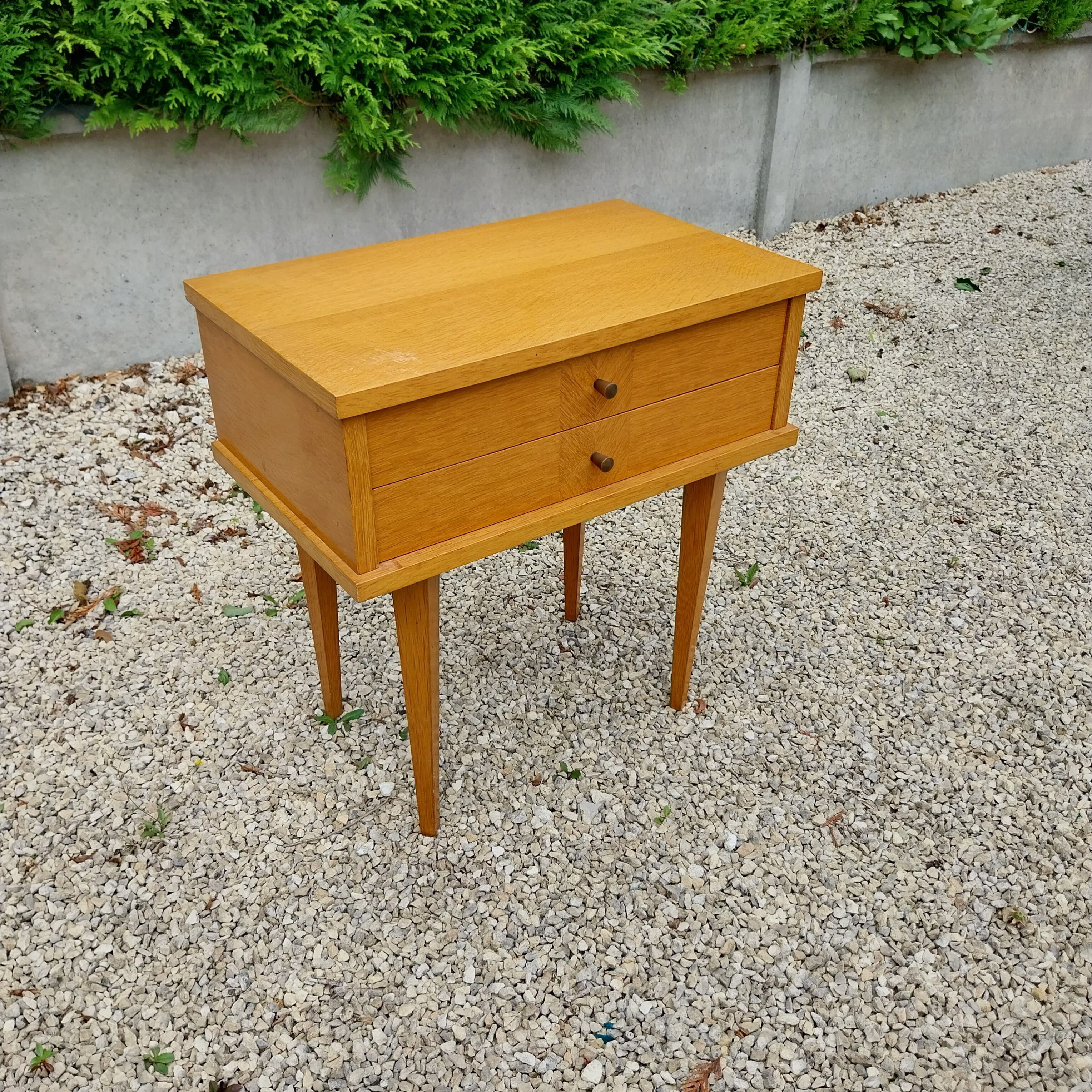 Vintage bedside table 2 drawers