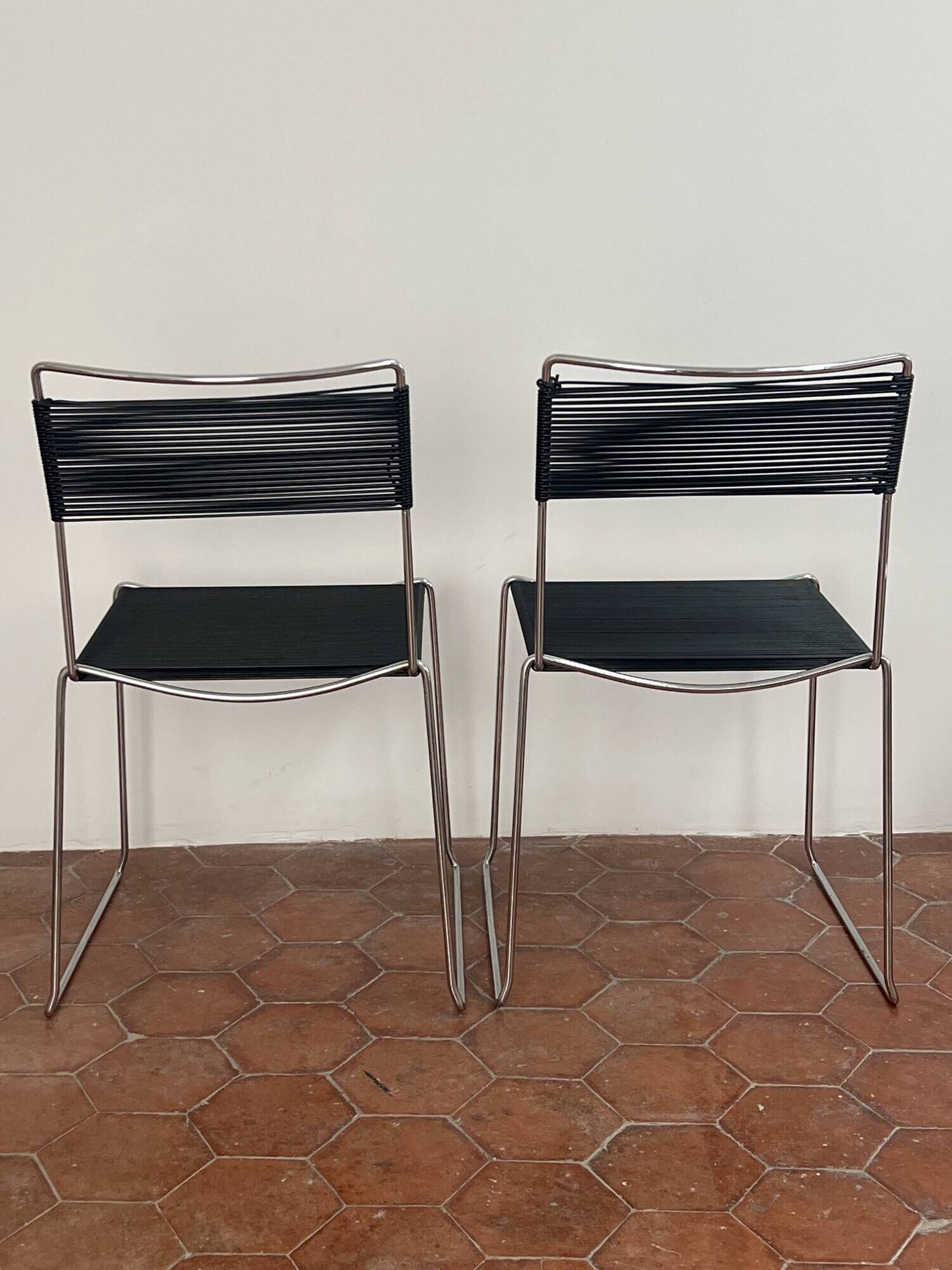 Chaises spaghetti