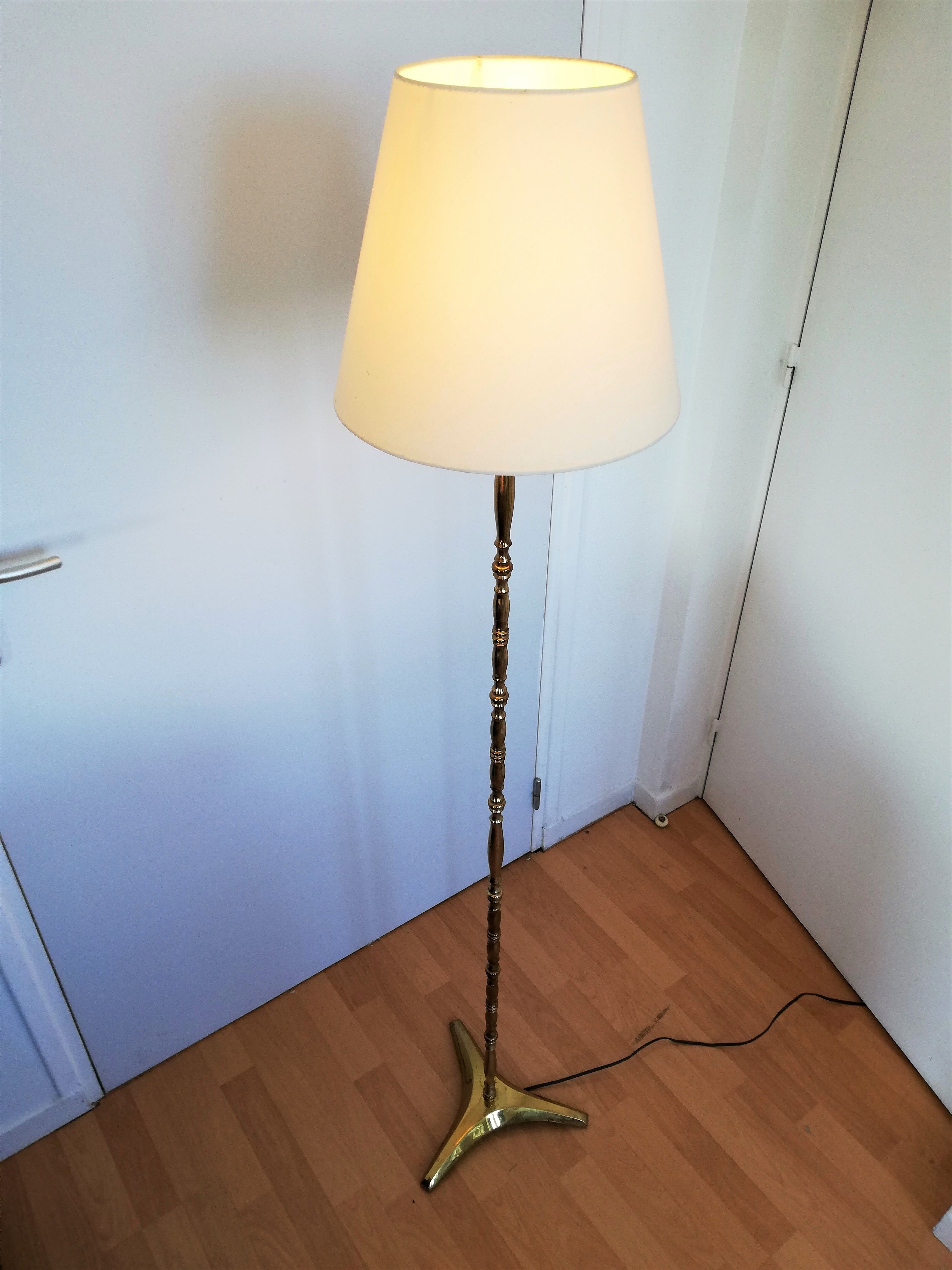 Lamp lamppost Golden Tripod way modernist bamboo