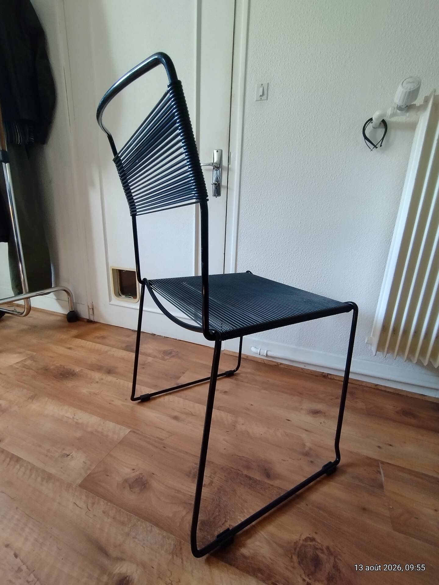"Spaghetti" chair designed by Giandomenico Belotti for Alias.
