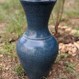 Accolay, ceramic vase