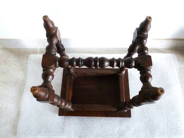 Tabouret, tabouret en bois chène massif, porte-plantes tabouret.