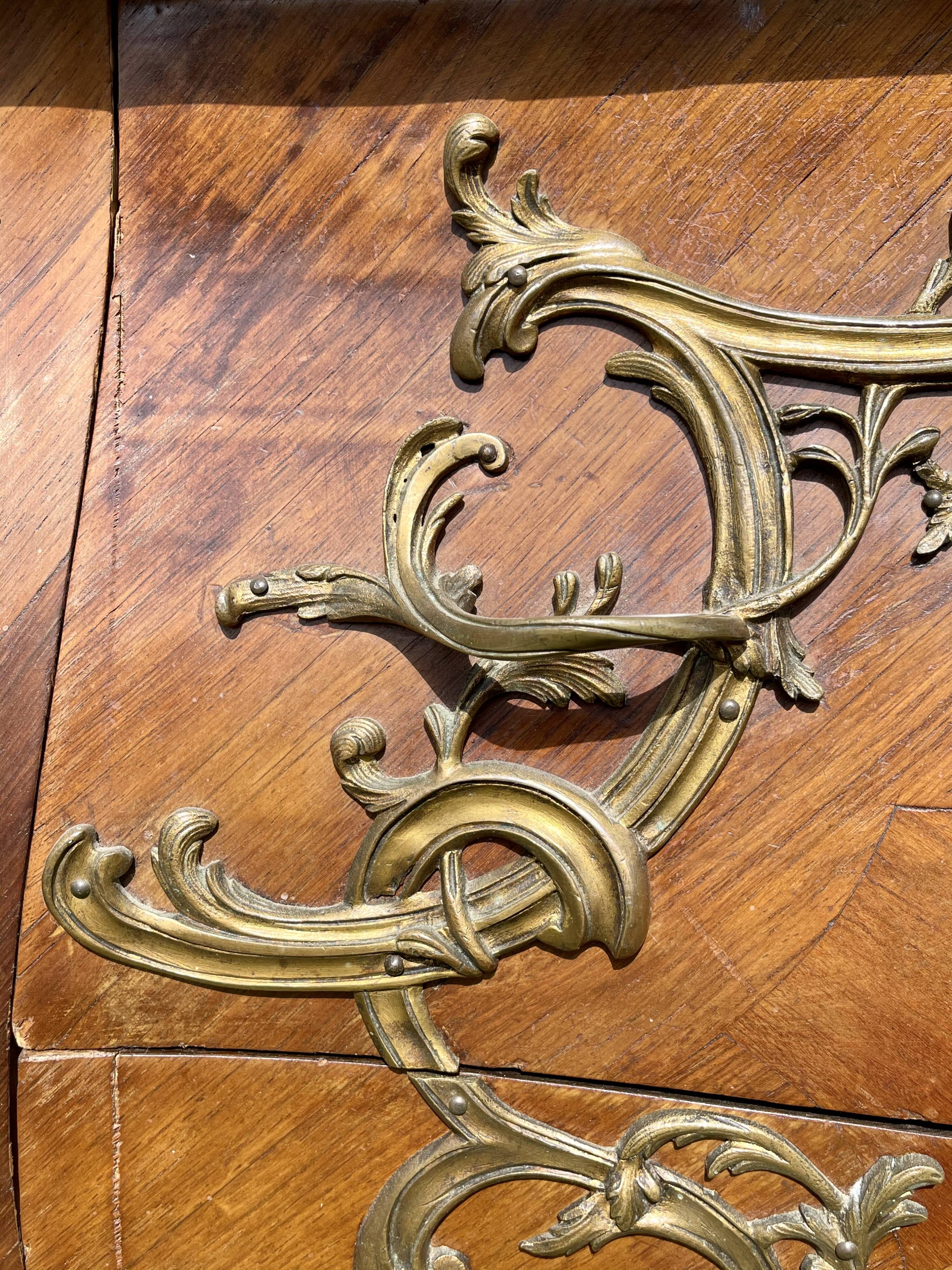 Chest of drawers marquetry & bronze style Louis XV