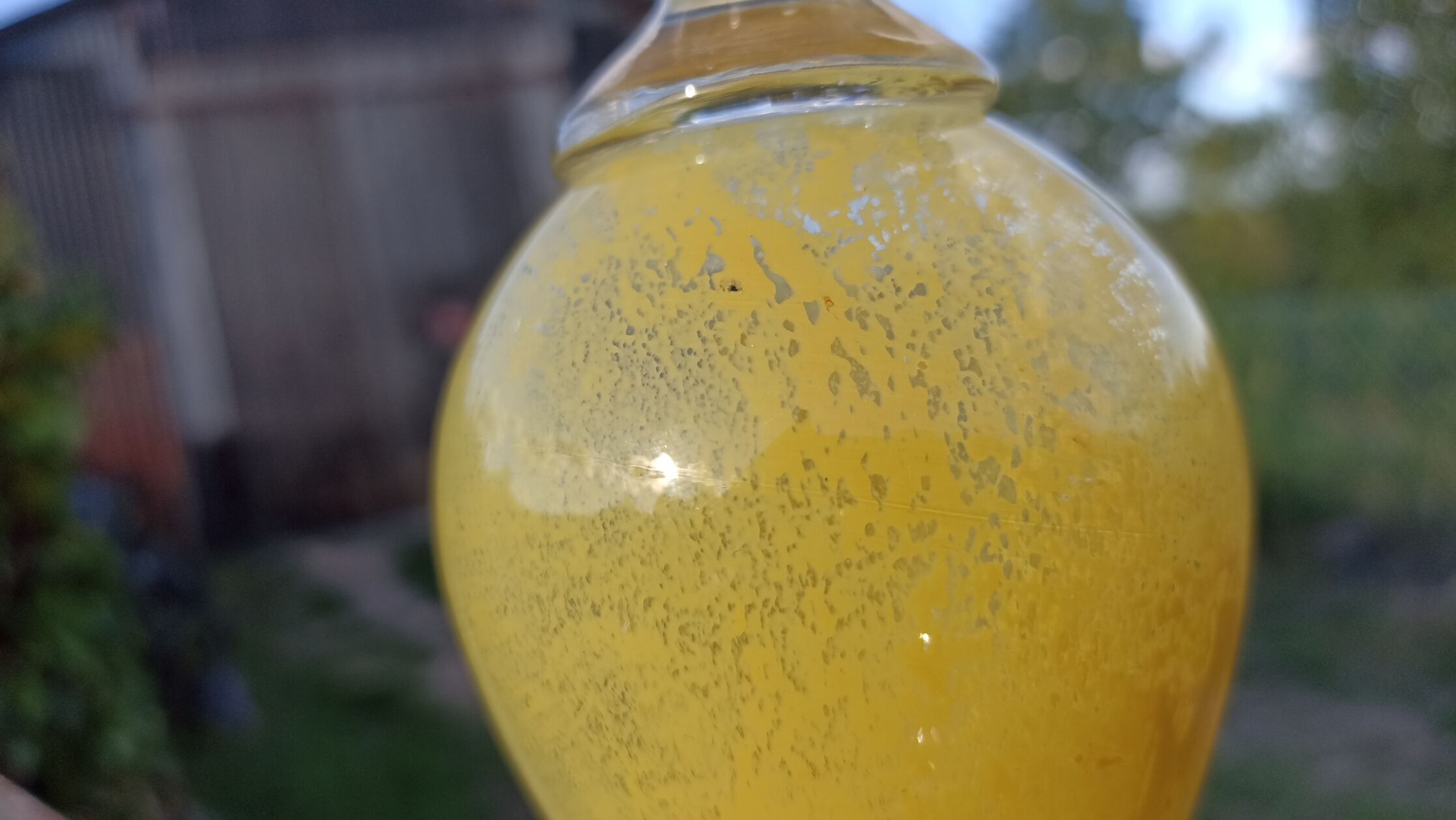 Yellow crystal vase - Cristallerie d'Aubusson