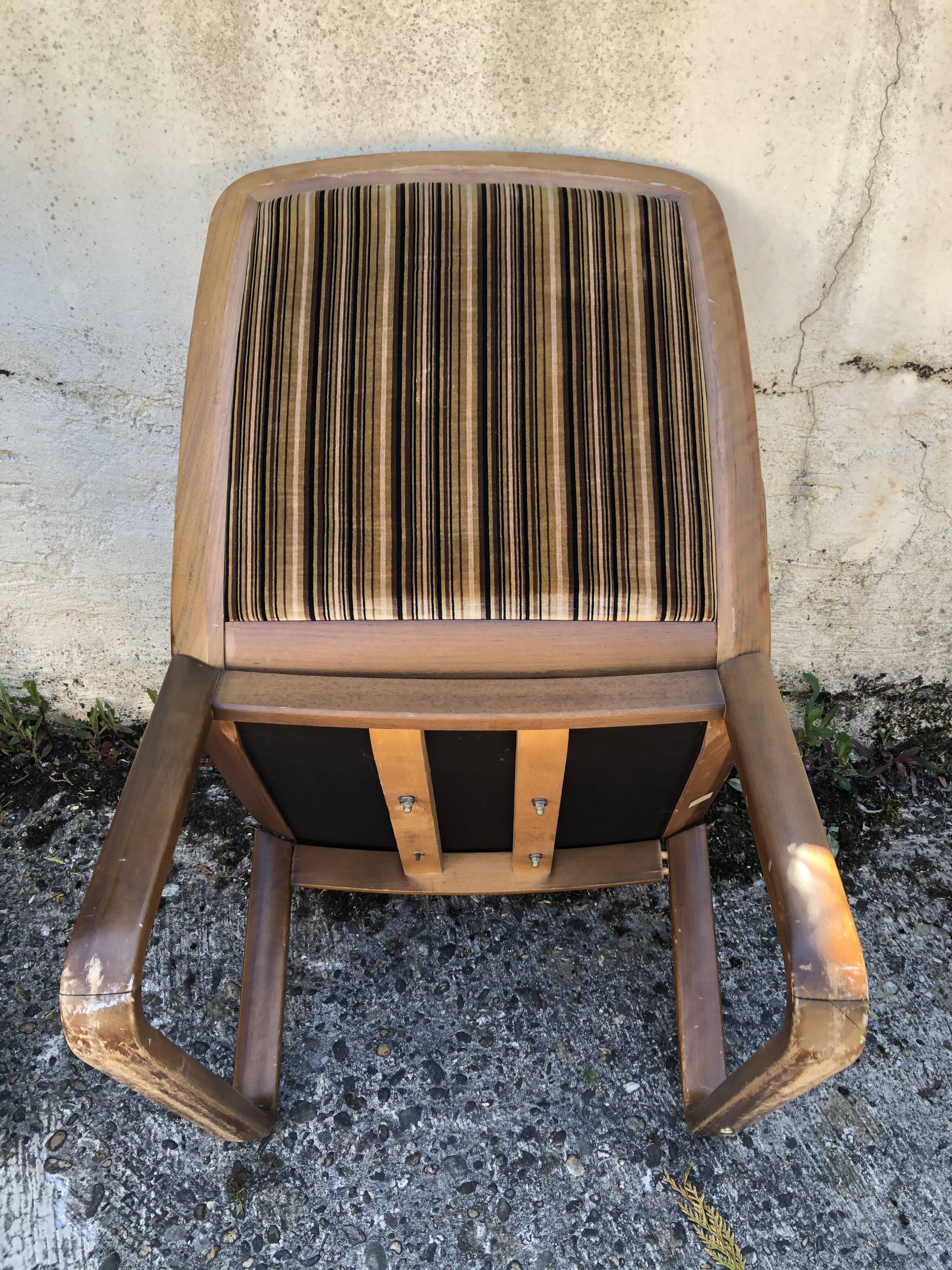Vintage sled foot armchairs from the 70s