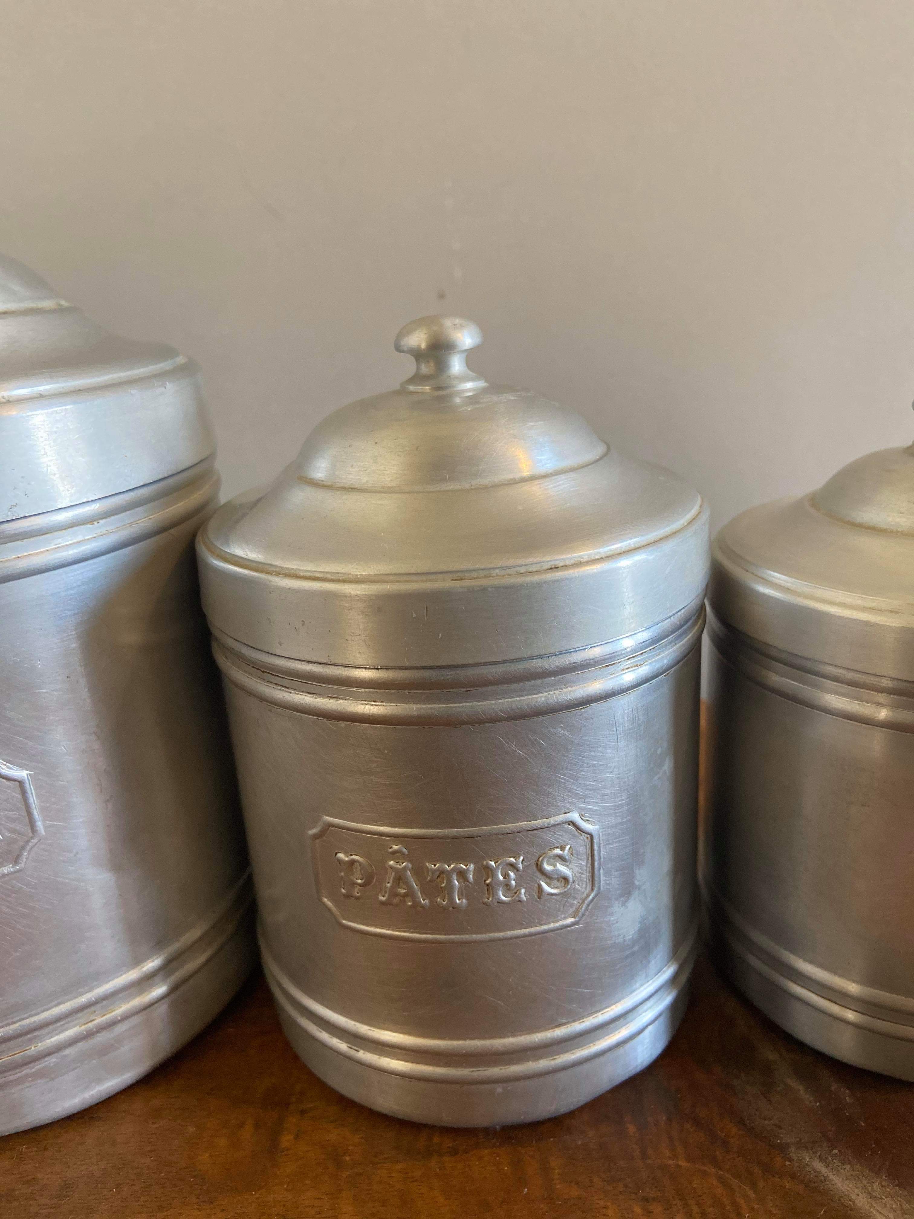 Tournus aluminium spice pot