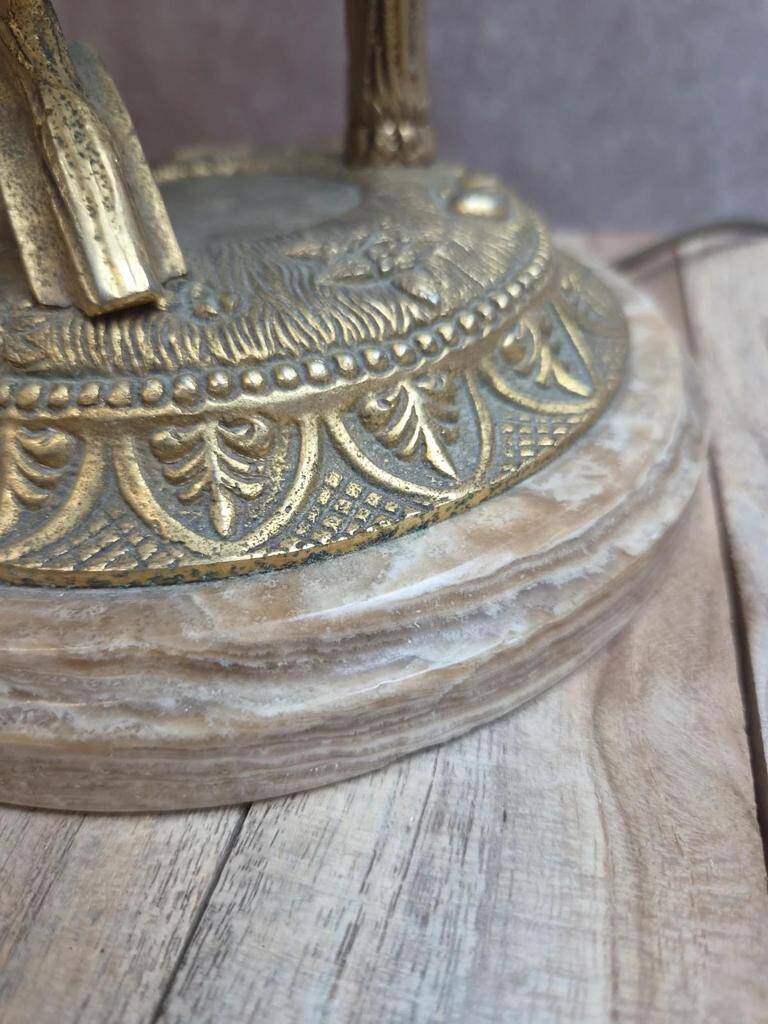 Large vintage lamp in moulded brass – Phoenix – onyx base – 1960s/70s