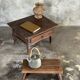 Petit écritoire table basse ancienne indonésienne en teck H33 40,5x55