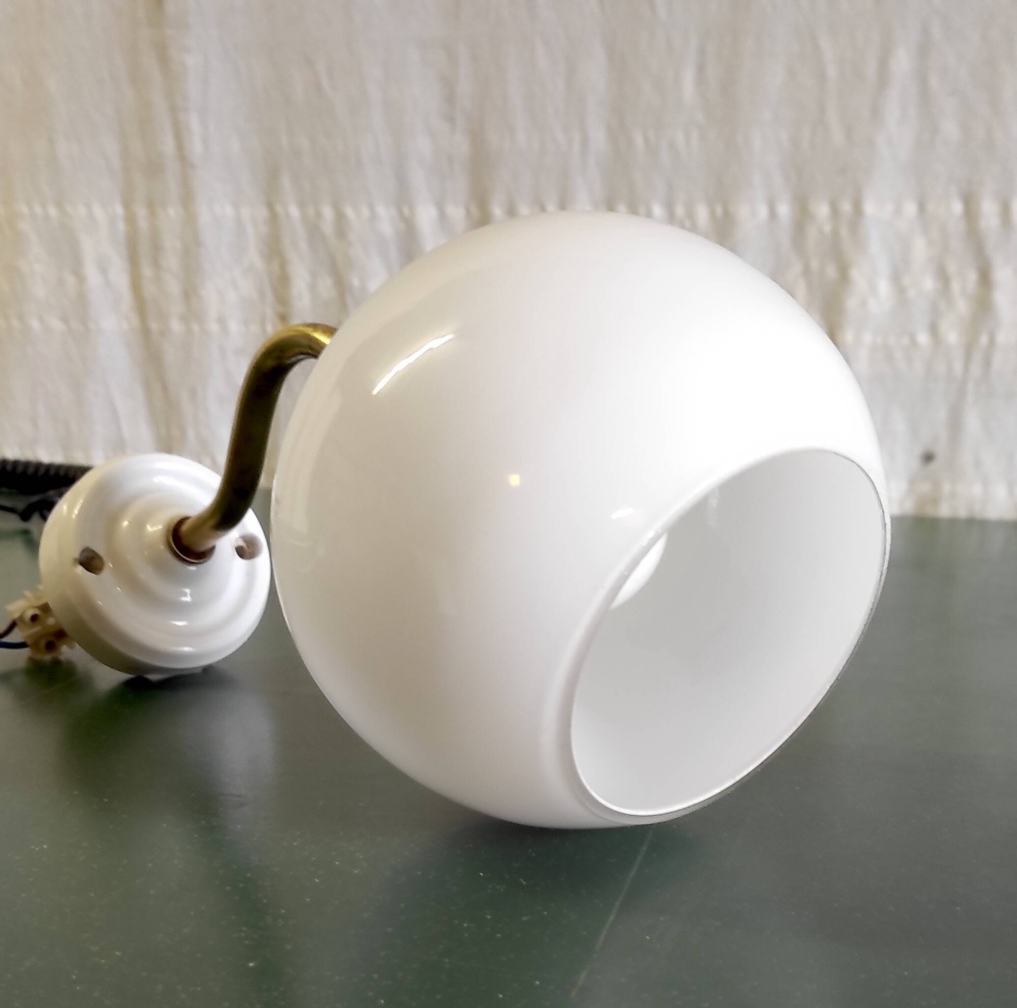 Swan neck wall lamp in gilded brass and opaline globe - mid-20th century