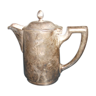 Milk pot