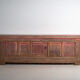 Buffet ancien bas sculpté en bois de sapin – Chine, vers 1930