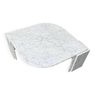 Carrara marble teardrop coffee table Germany 1980s