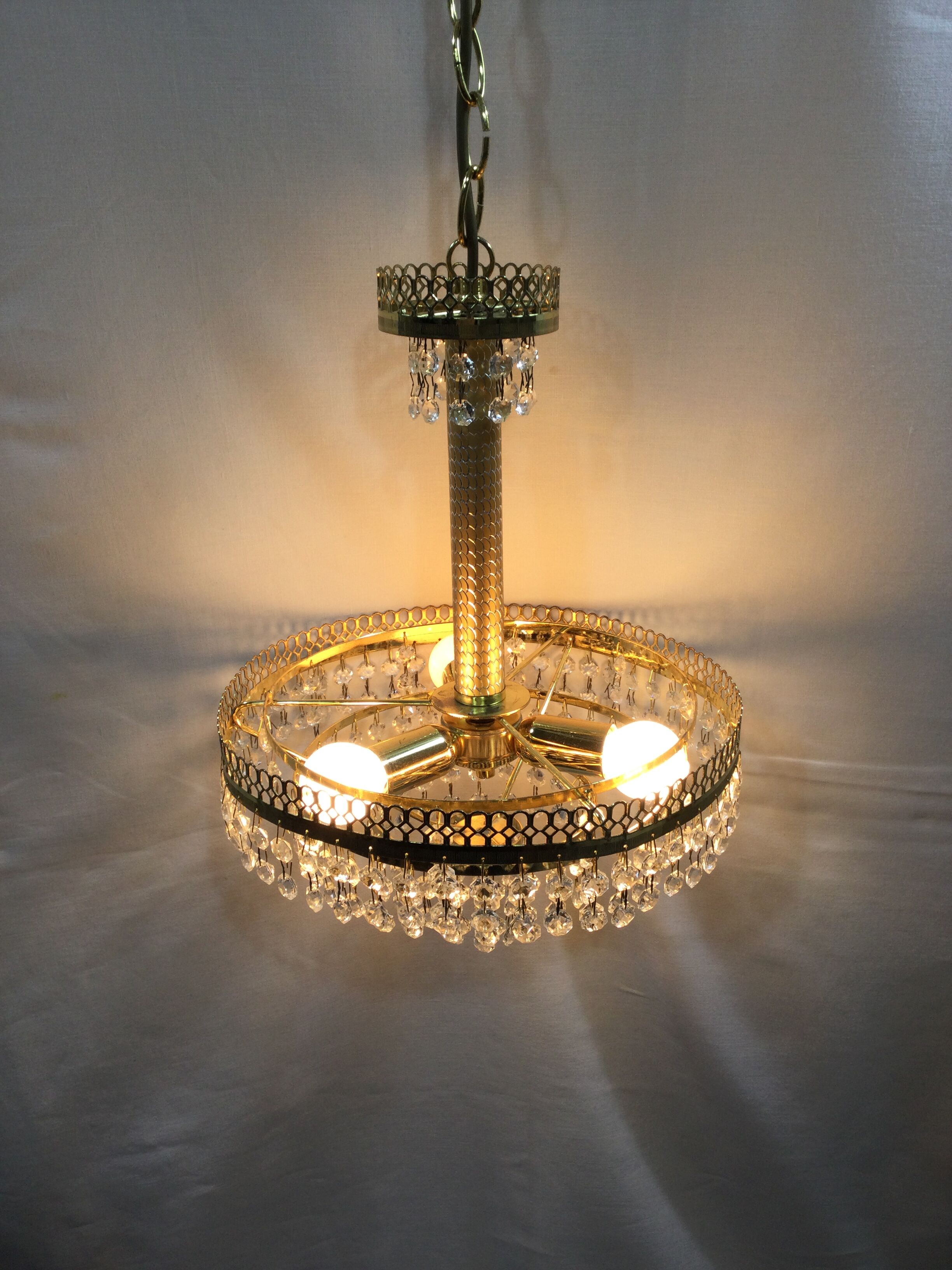 Round luster 3 stamped lights