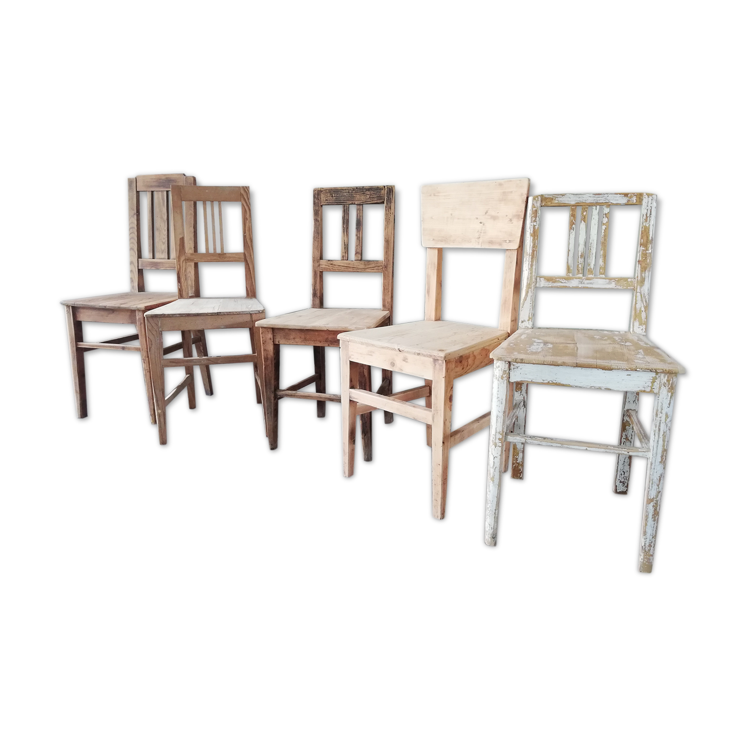 Set of 5 vintage wooden chairs
