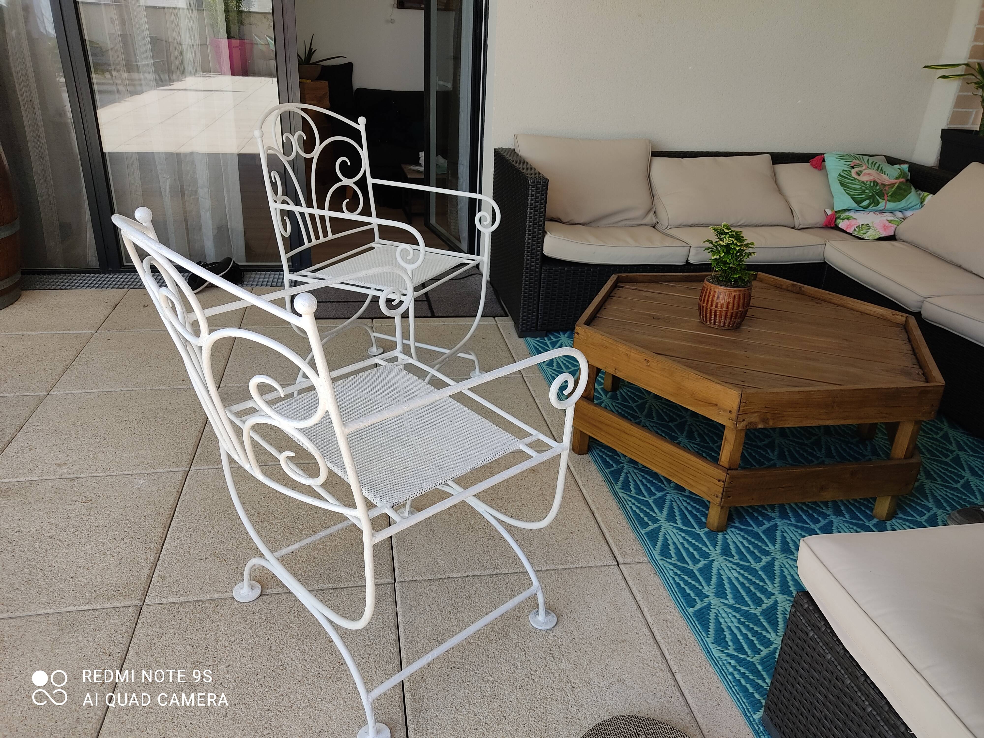 Paire de fauteuils en fer forgé