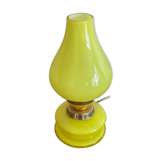 Lampe en verre jaune