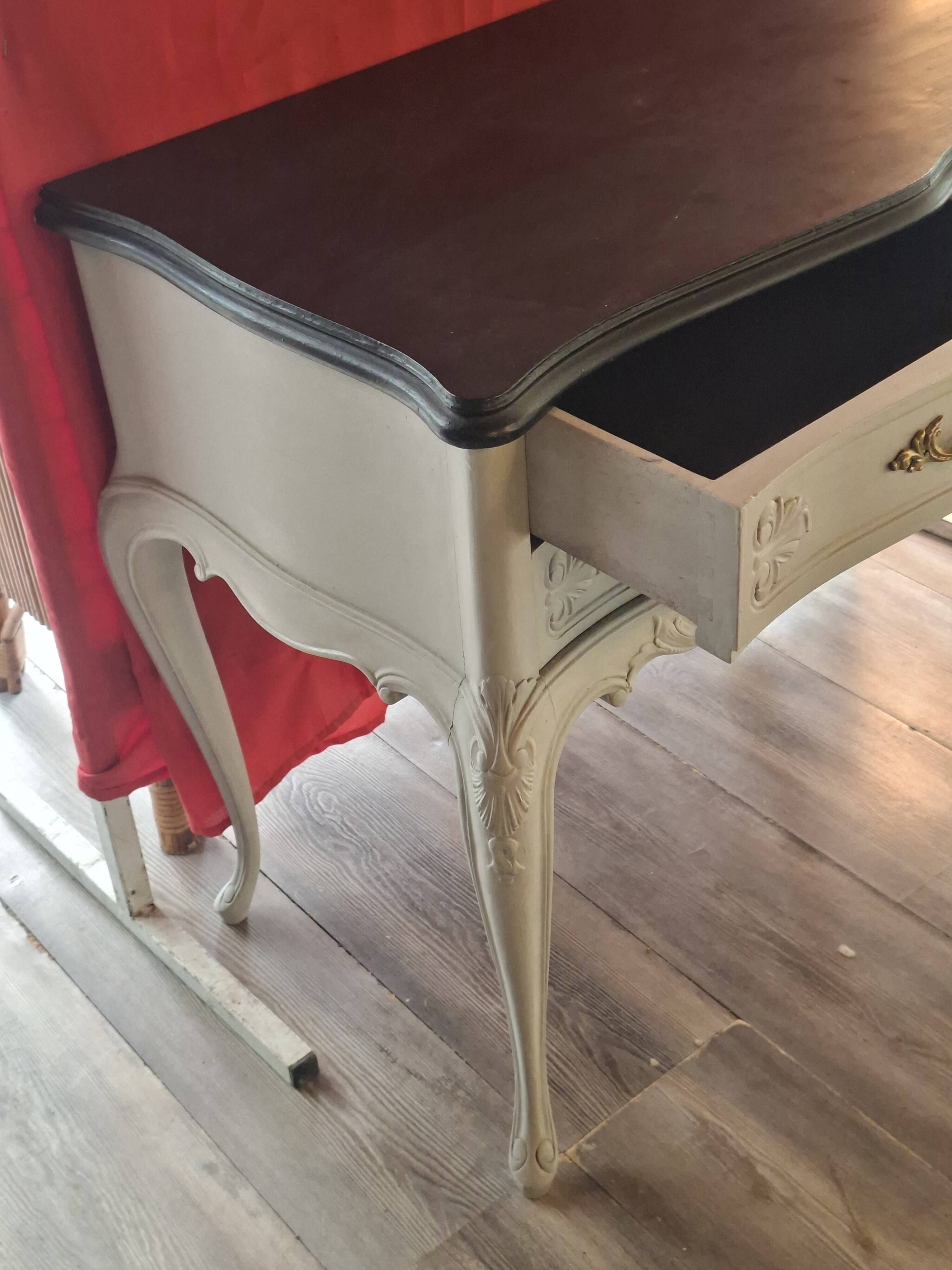Commode 