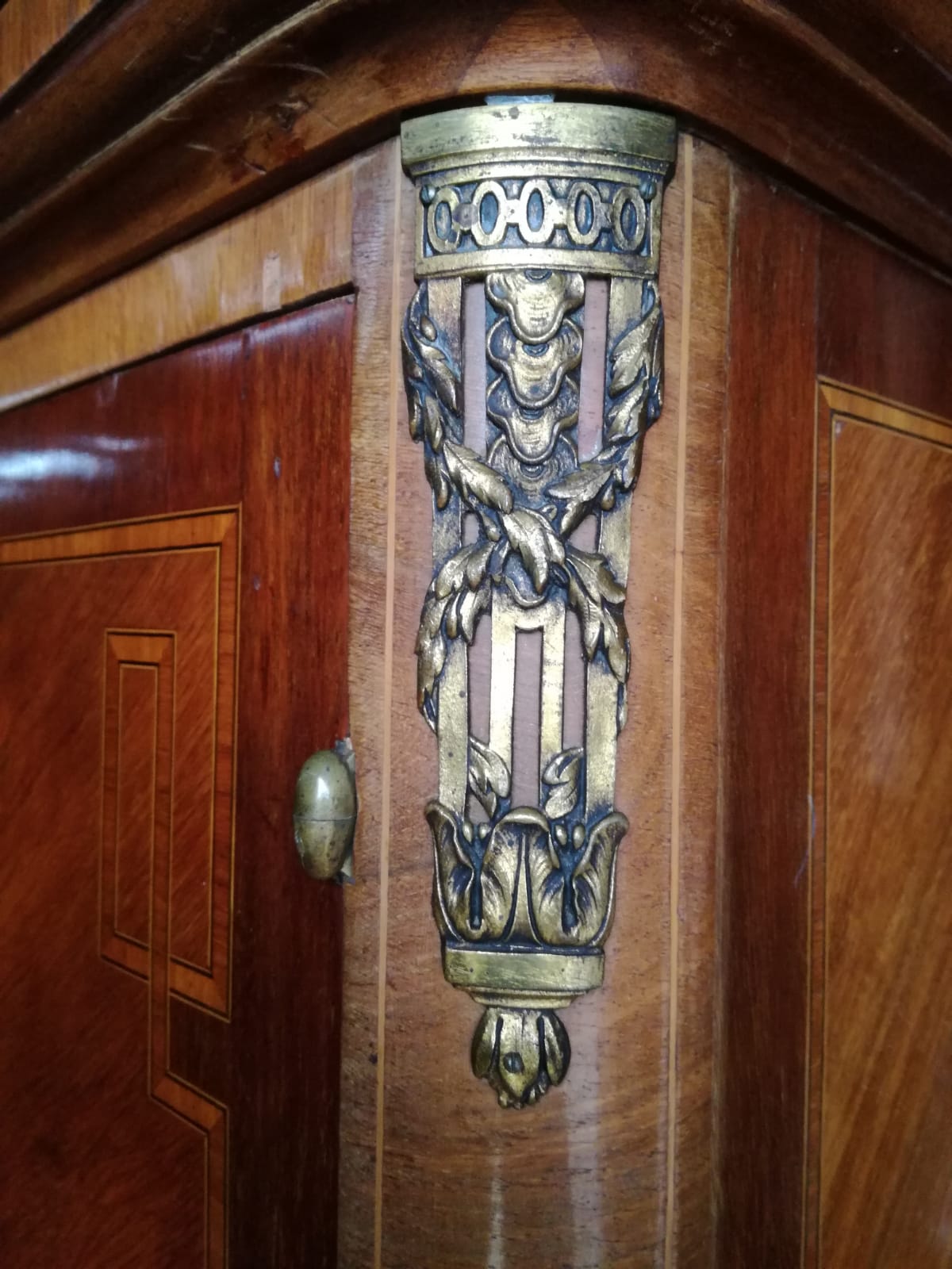 Gouffé transition cabinet