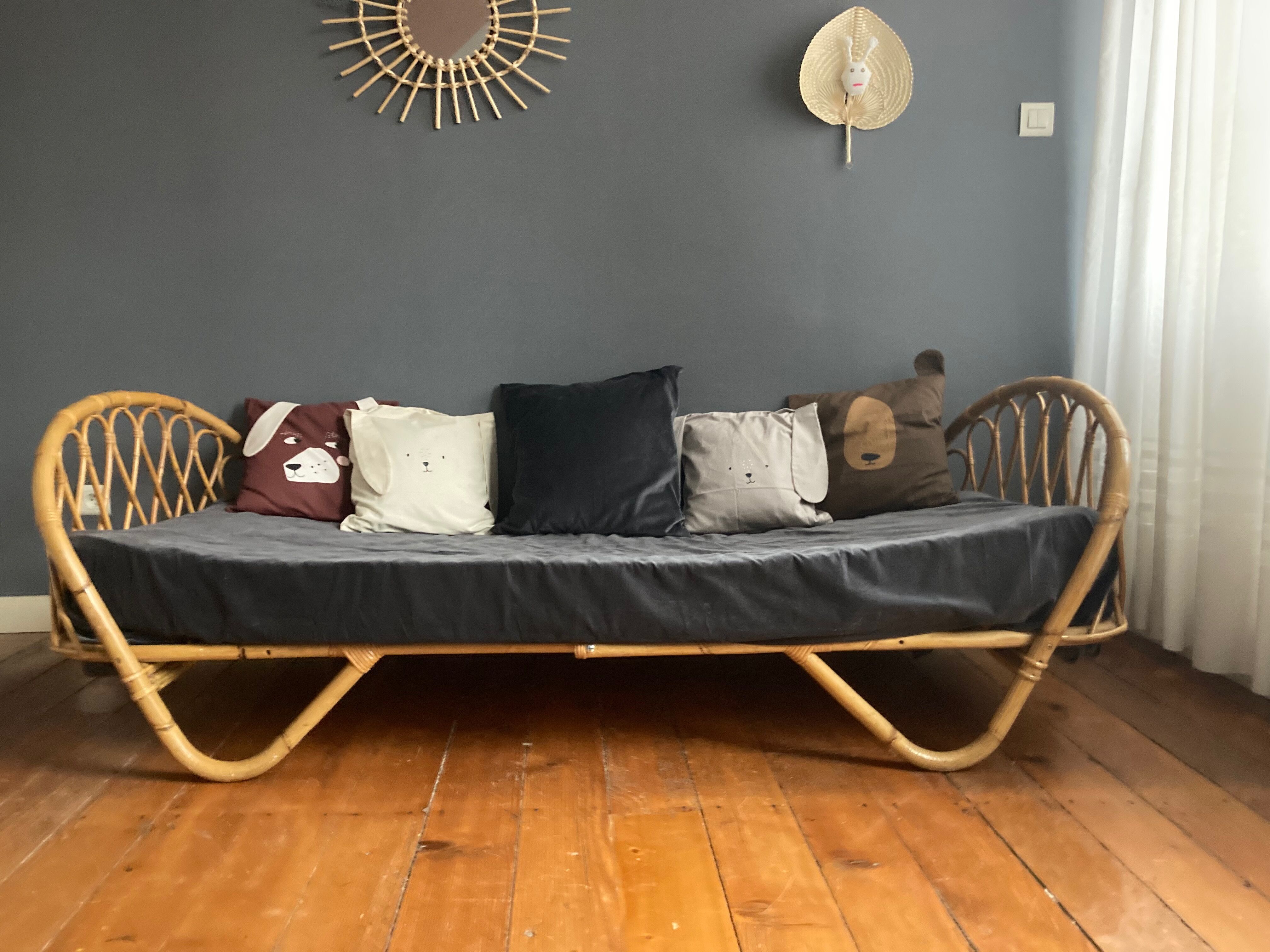 Rattan bed 1 place