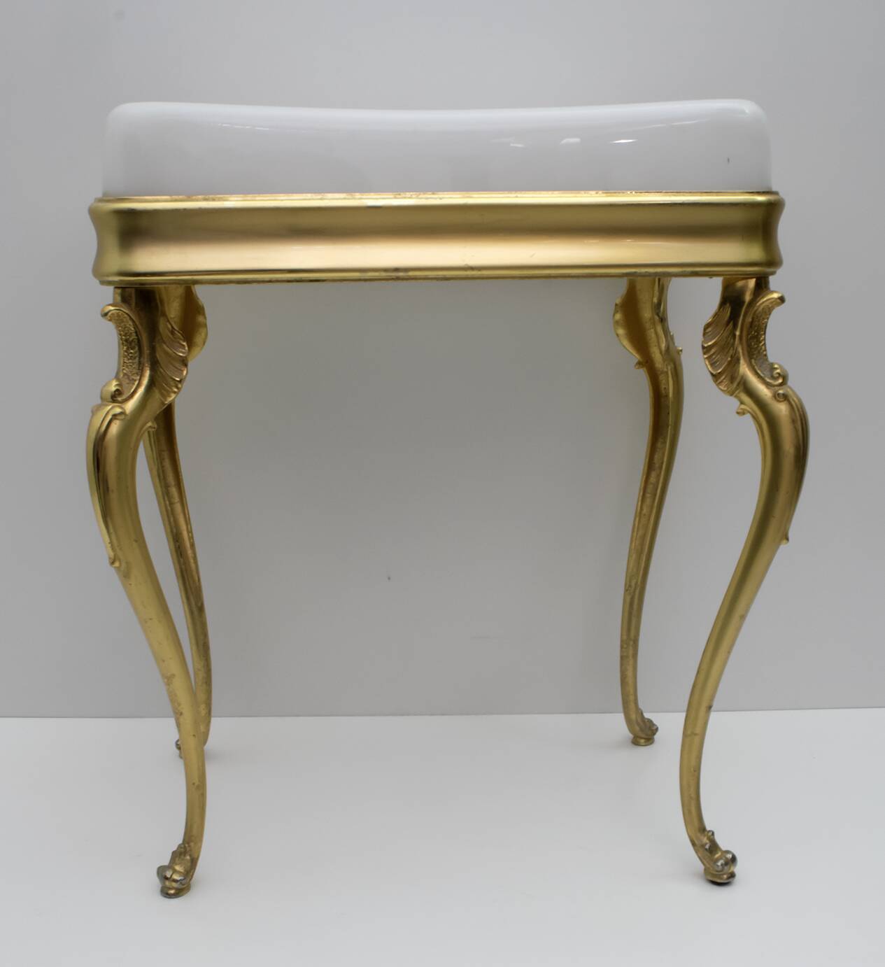 Mid-Century Modern Italian Brass and Plexiglass Stool, 1950