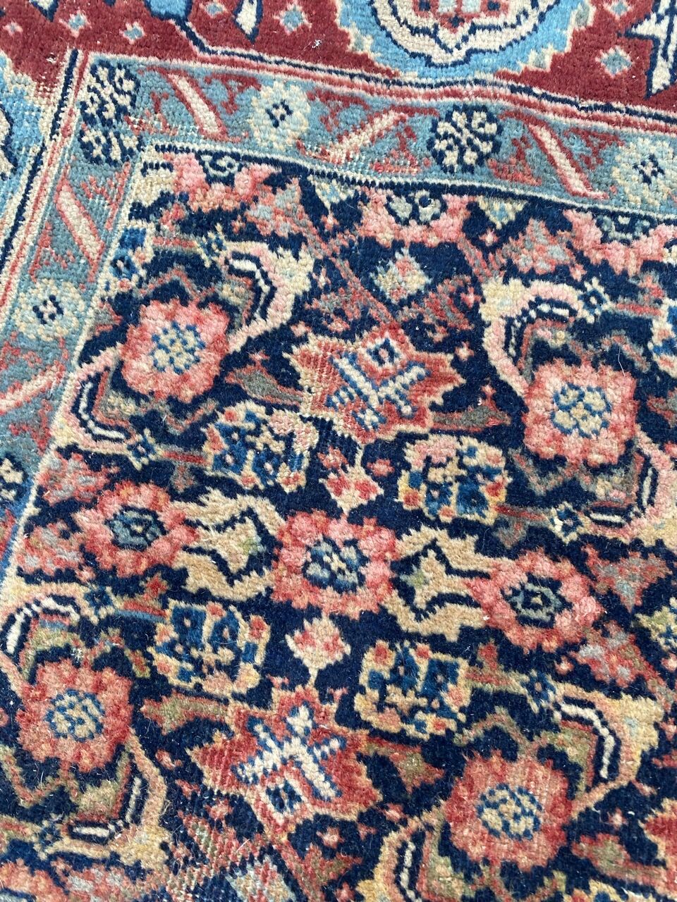 Antique Iranian Tabriz Handmade Rug 134x178 cm