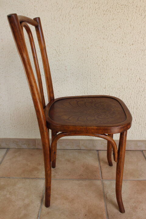 Mundus 42 pyrograved bistro chair