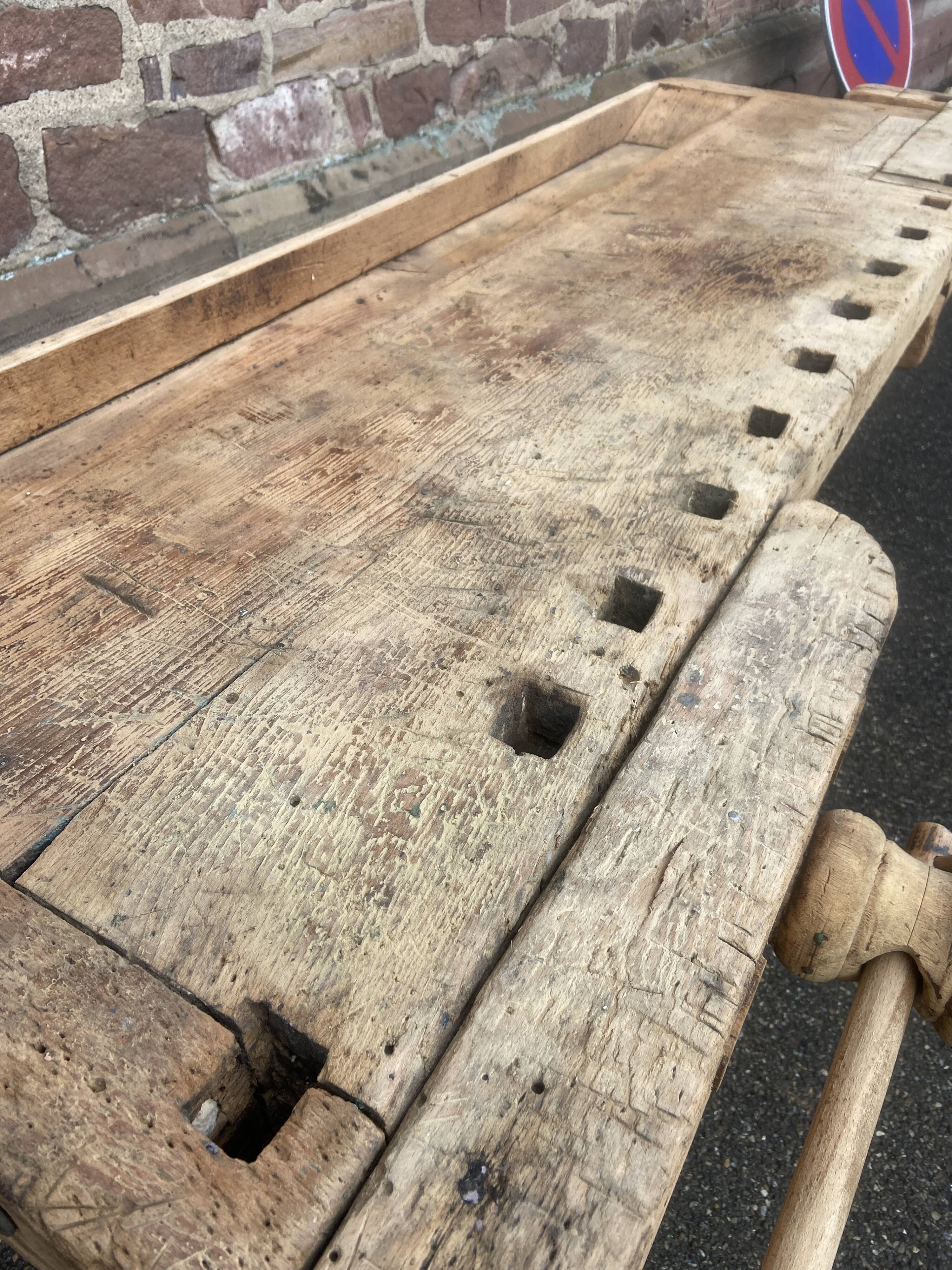 Industrial table carpenter's workbench in raw natural wood vintage bohemian