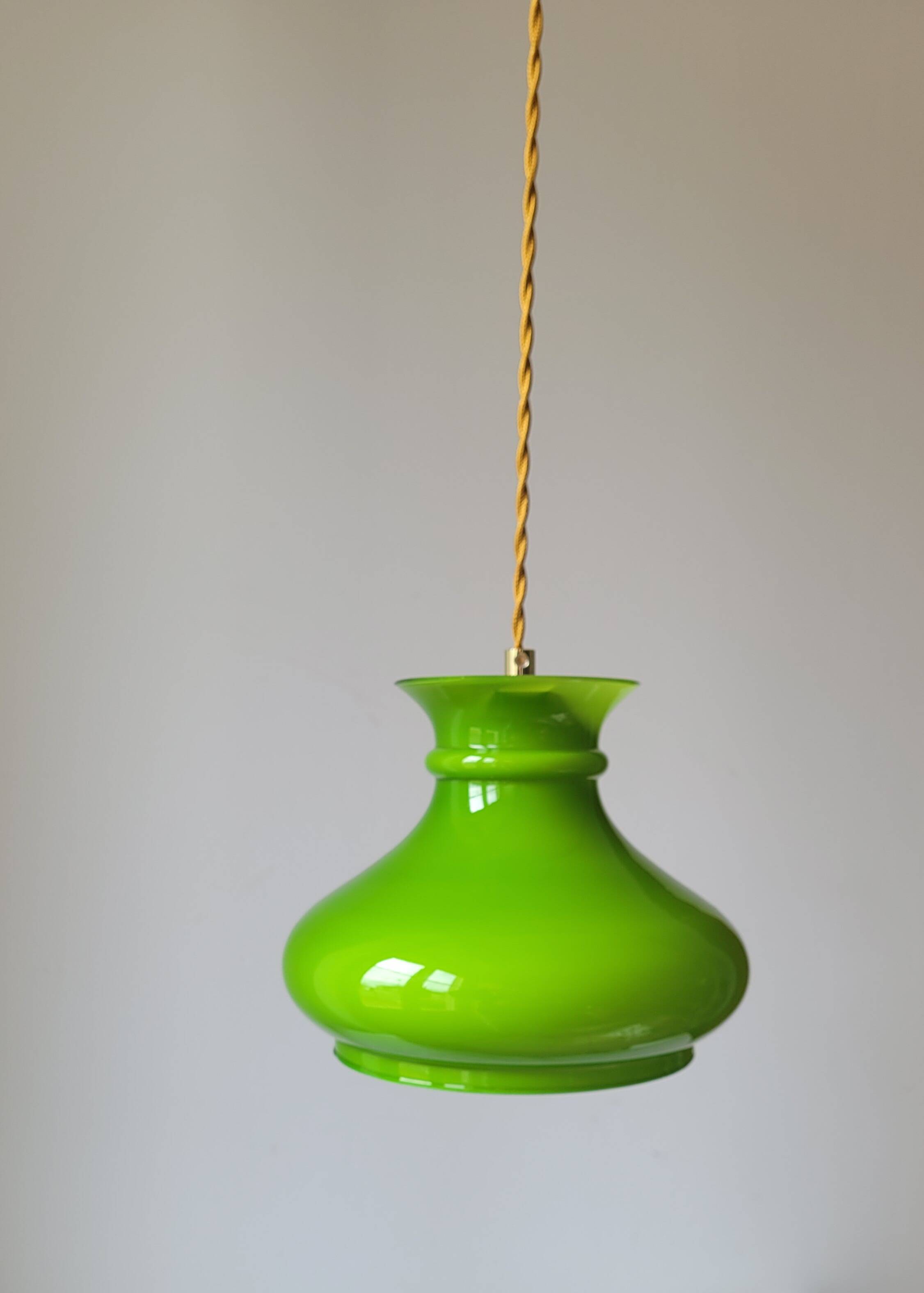 Green opaline pendant light