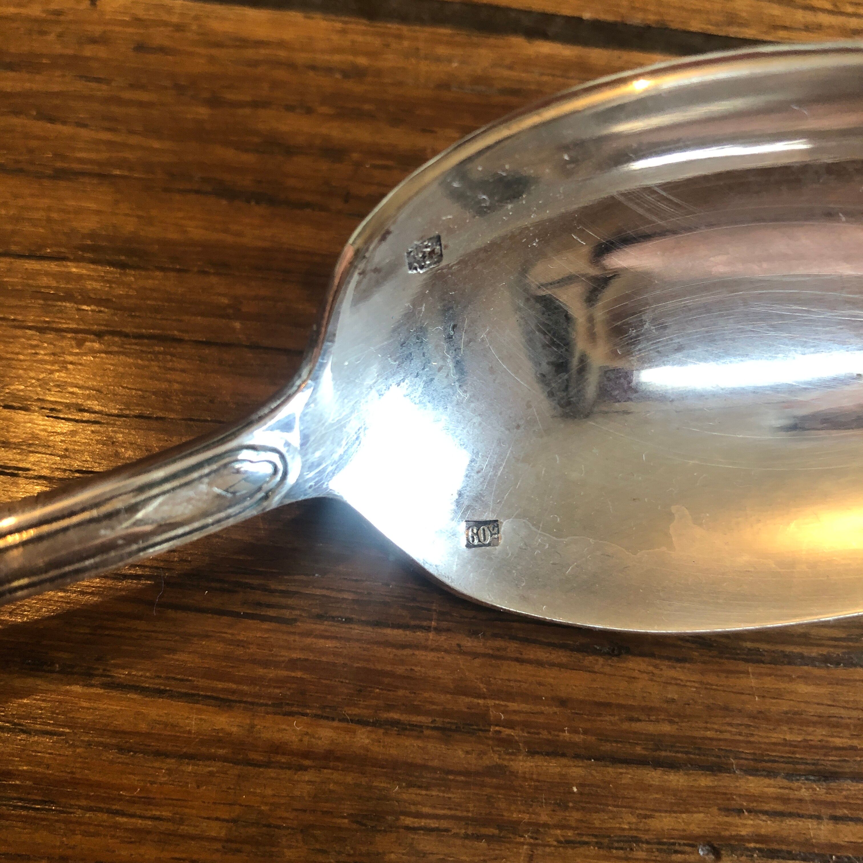 1 set 4 silver metal cover