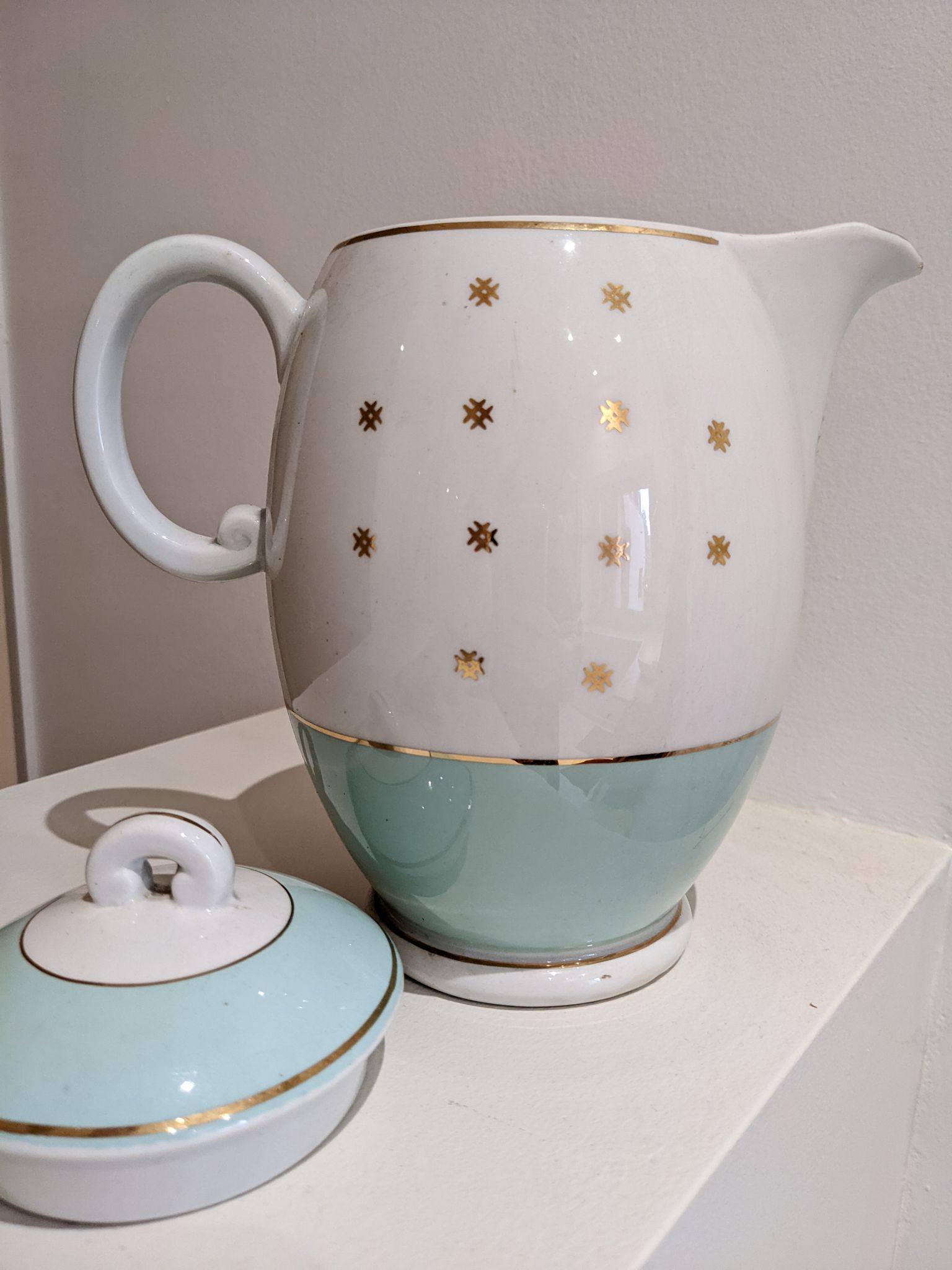 Jug teapot iron earth porcelain Lunéville water green