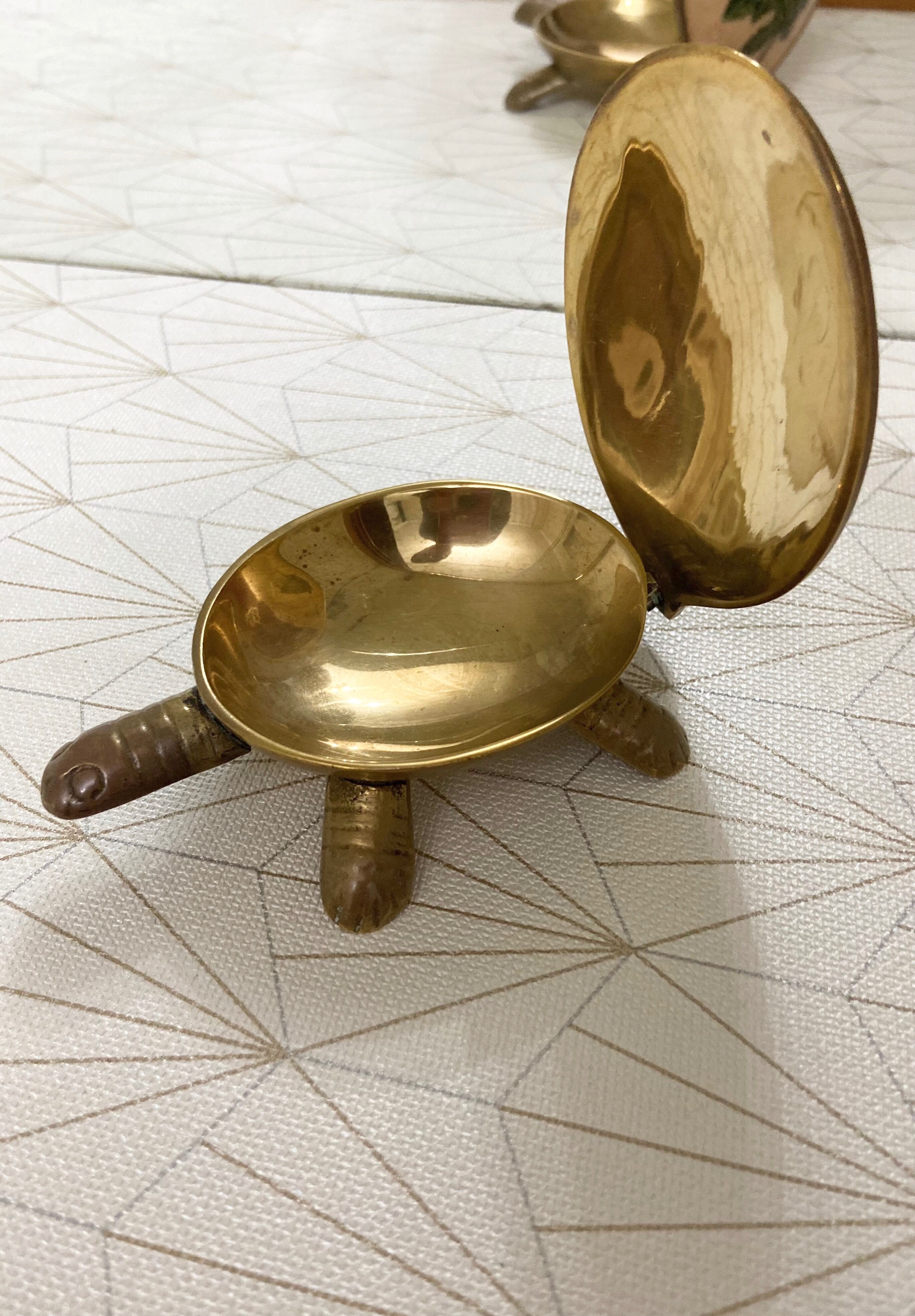 Brass turtle