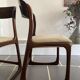Paire de chaises Baumann modèle traîneau