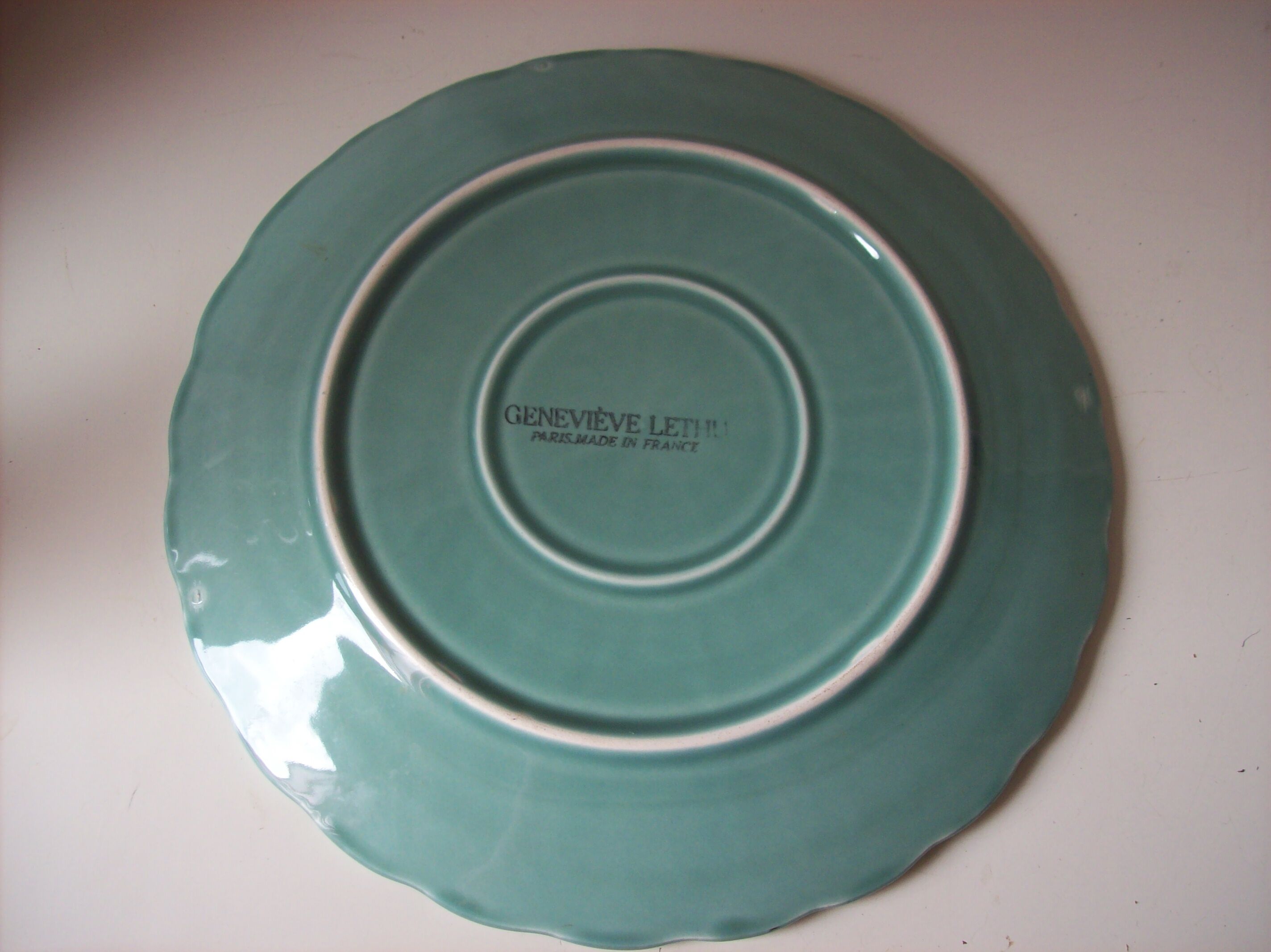 Plate geneviève lethu