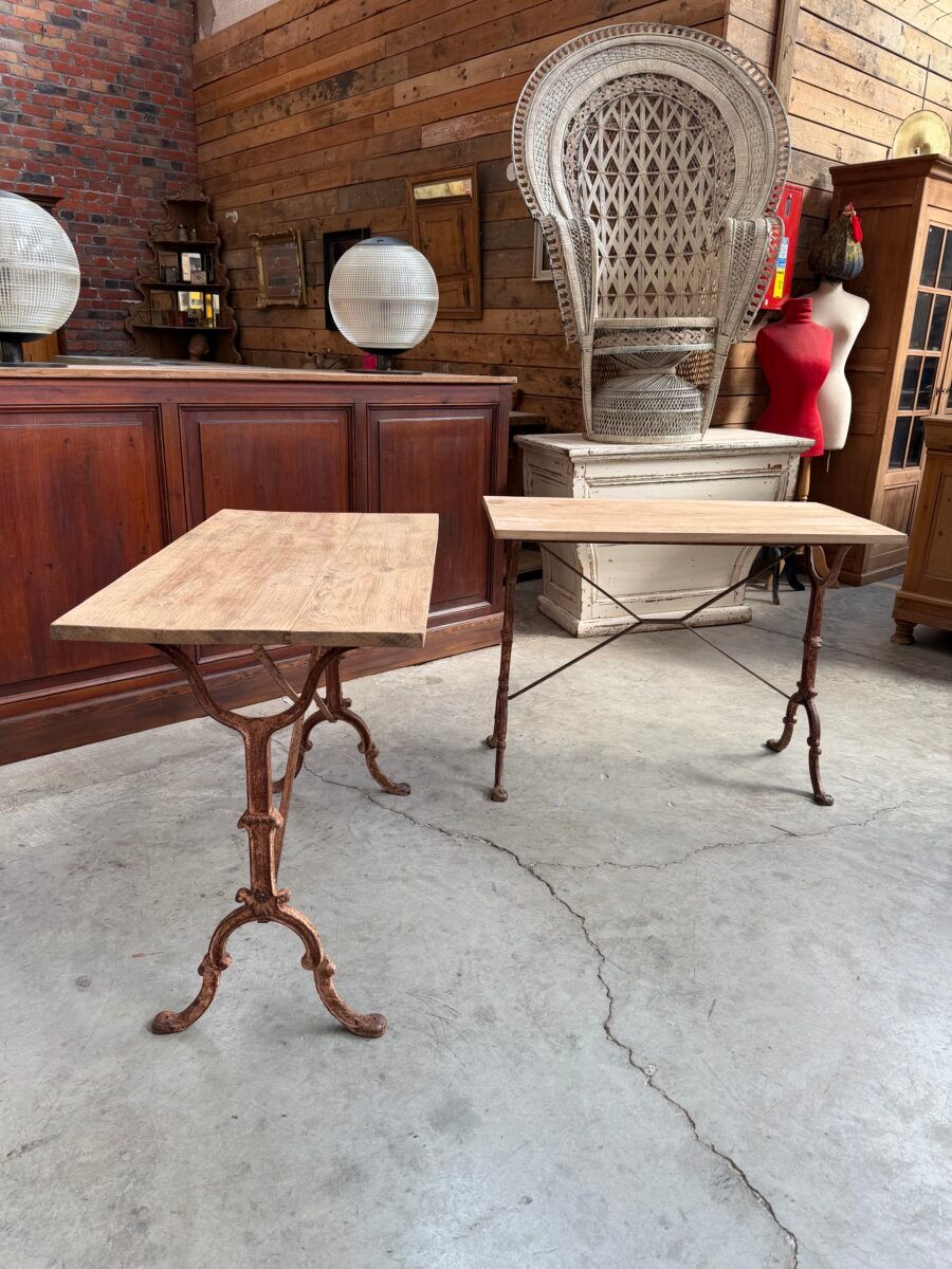 Paire de tables de bistrot début XXème