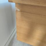 Modern oak veneer office